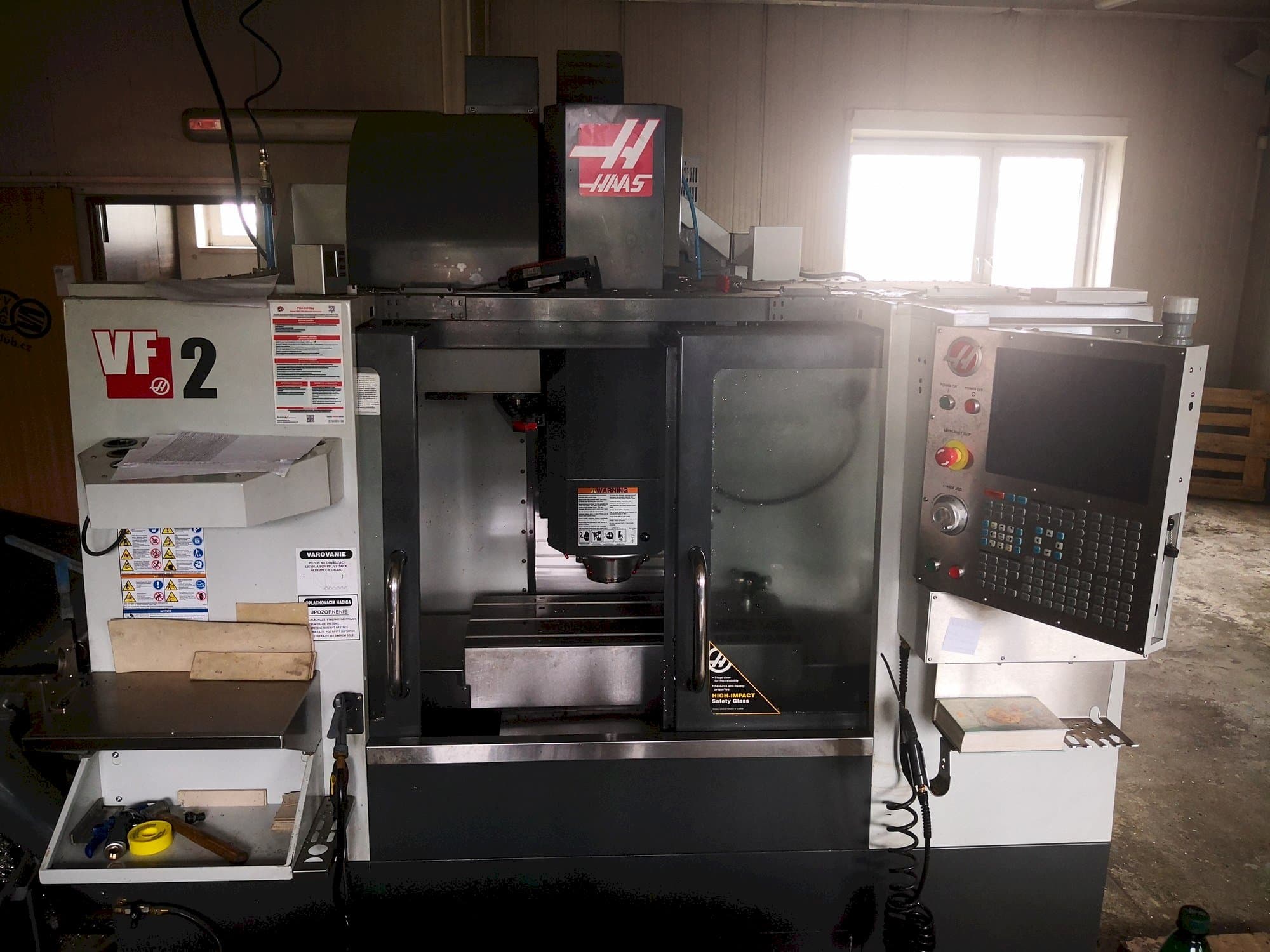 Mašīnas HAAS VF-2  pretskats