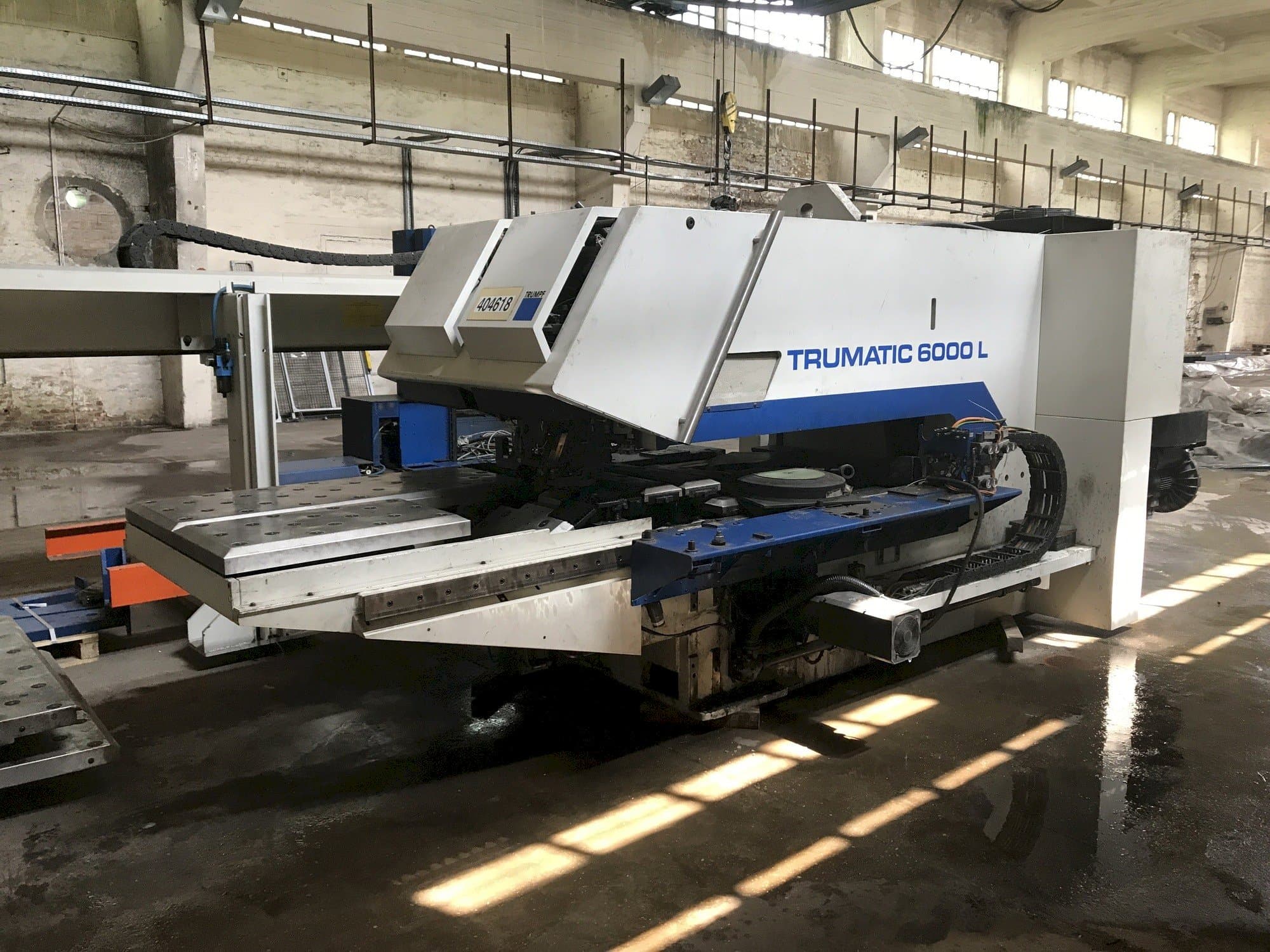 Mašīnas Trumpf TRUMATIC 6000 L (2002)  pretskats