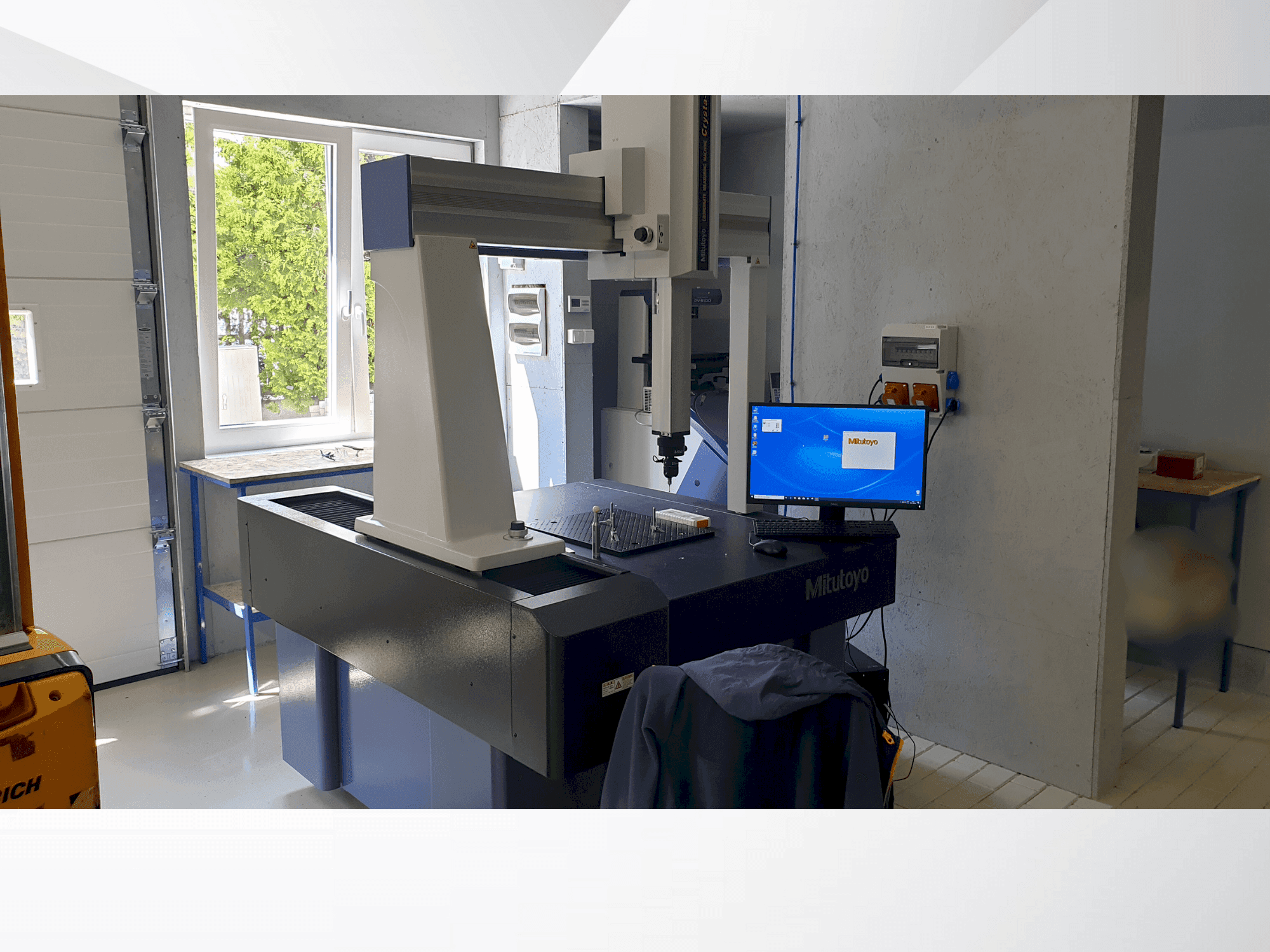 Mašīnas Mitutoyo MITUTOYO Crysta Plus M 776  pretskats