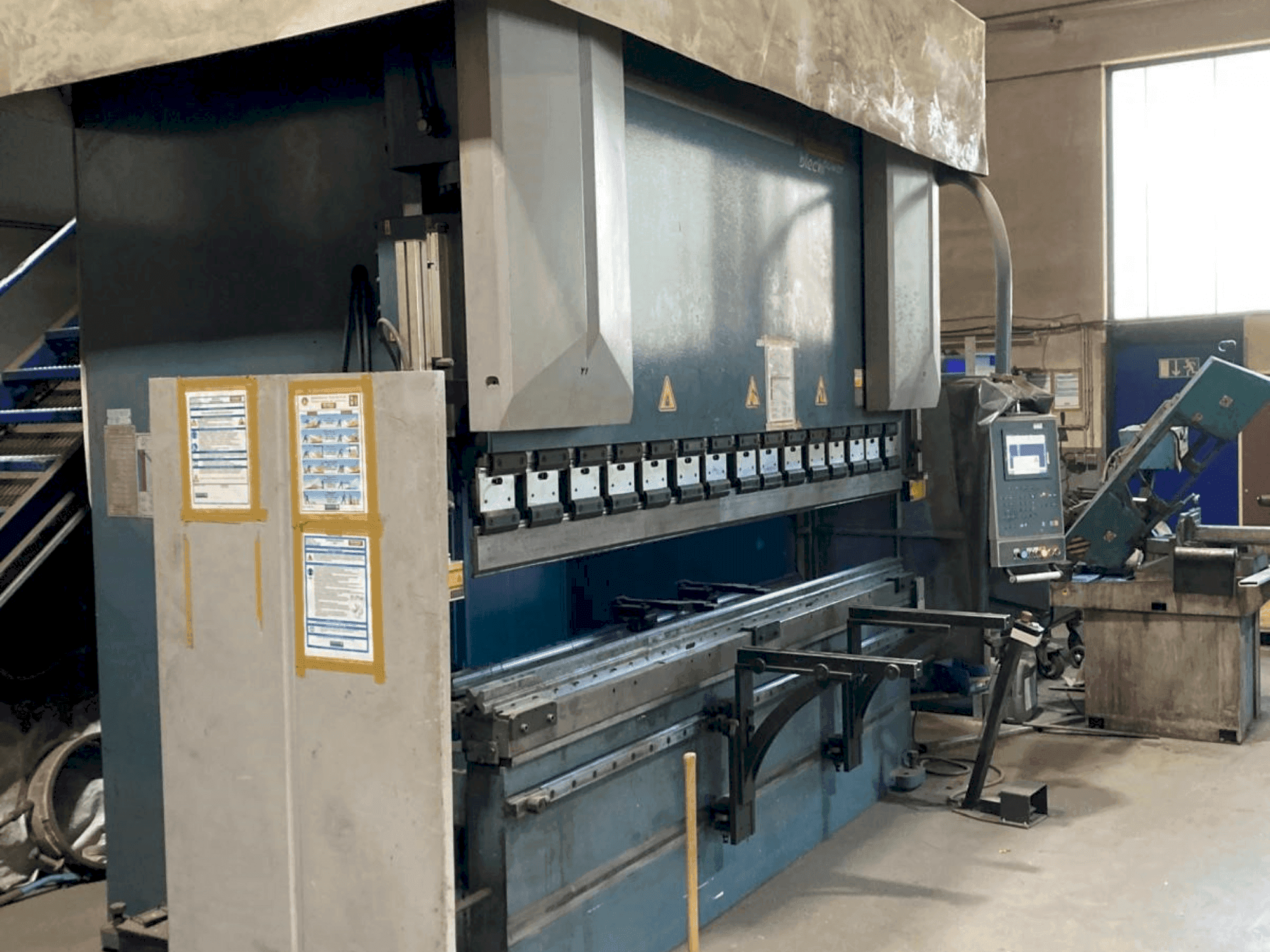 Mašīnas Hesse AD-R30320  pretskats