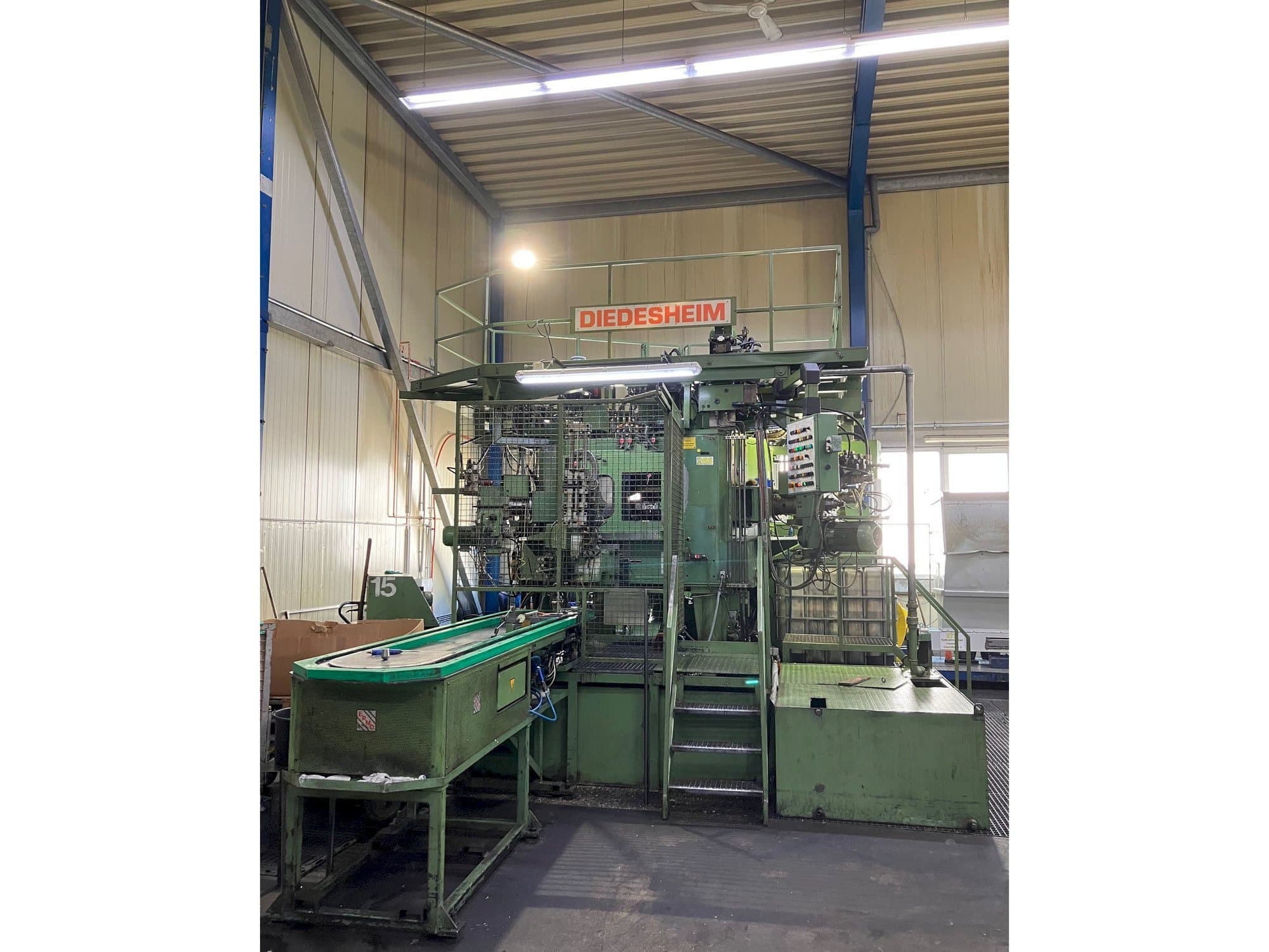 Mašīnas DIEDESHEIM Diamat 70-6 pretskats