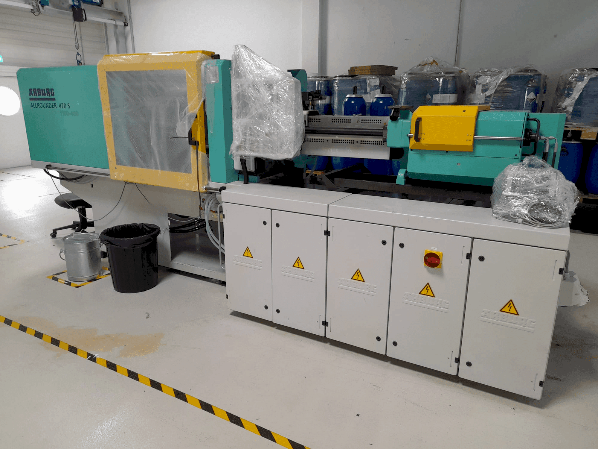 Mašīnas Arburg Allrounder 470S 1100-400 with Multilift handling (2010) pretskats