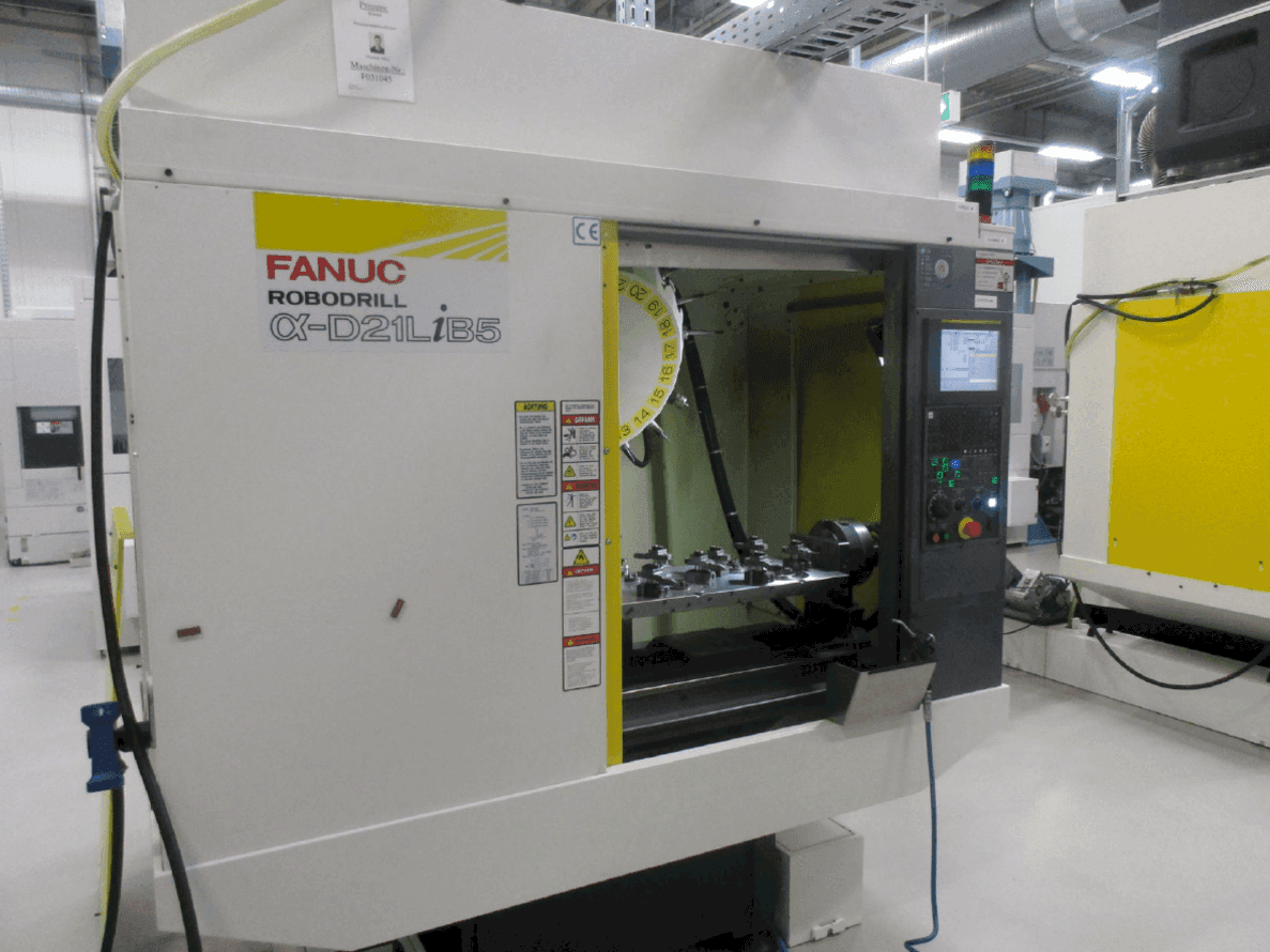 Mašīnas FANUC ROBODRILL Alpha D21LiB5 pretskats