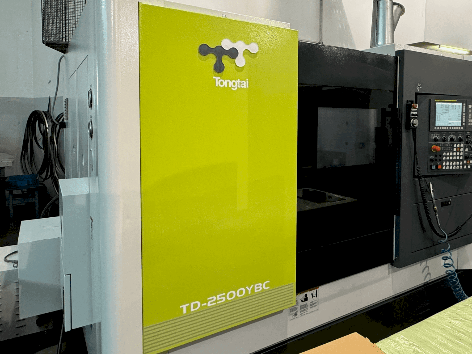 Mašīnas Tongtai TD-2500YBC pretskats