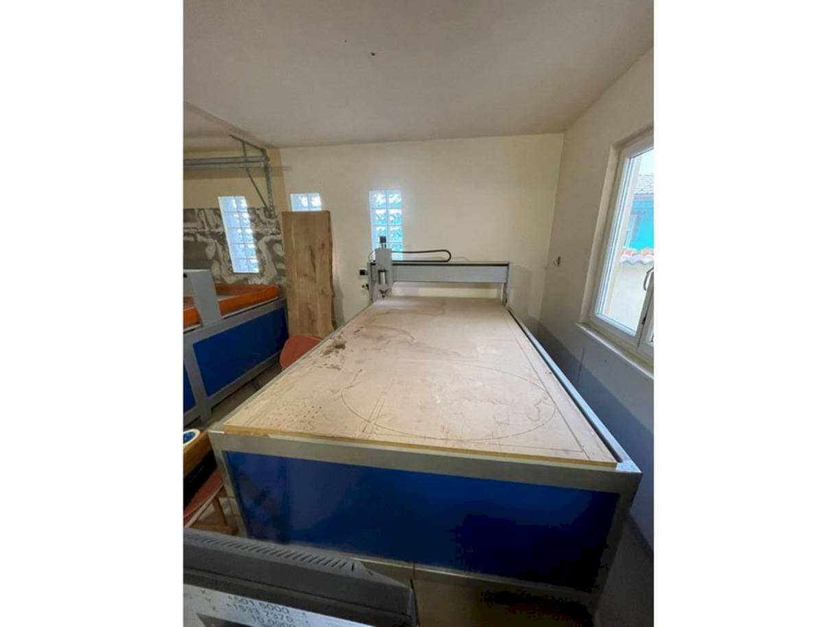 Mašīnas ALTMAN T2  pretskats