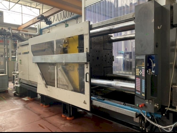 Mašīnas OiMA STRATOS 8500/900 S pretskats