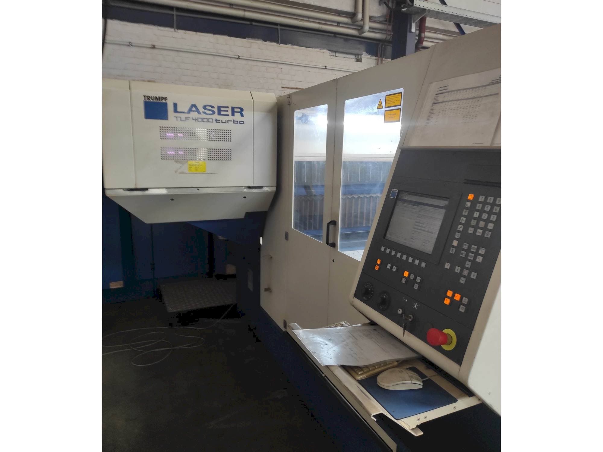Mašīnas Trumpf TRUMATIC L 3030 pretskats