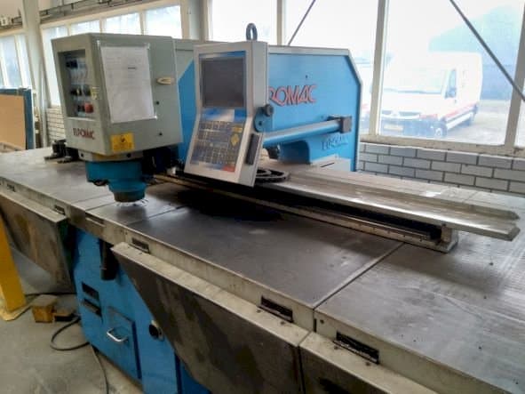 Mašīnas Euromac CX 1000/30 pretskats
