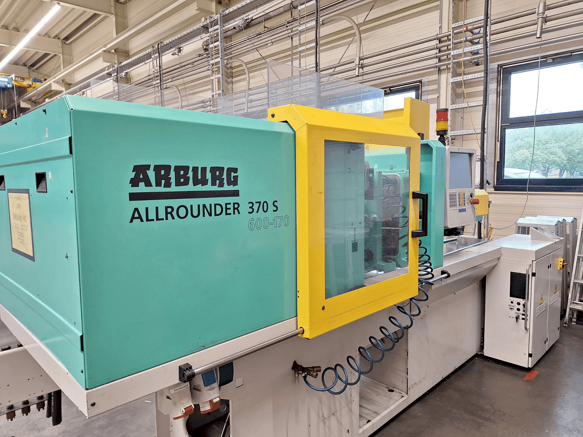 Mašīnas Arburg 370 S 600 - 170 pretskats
