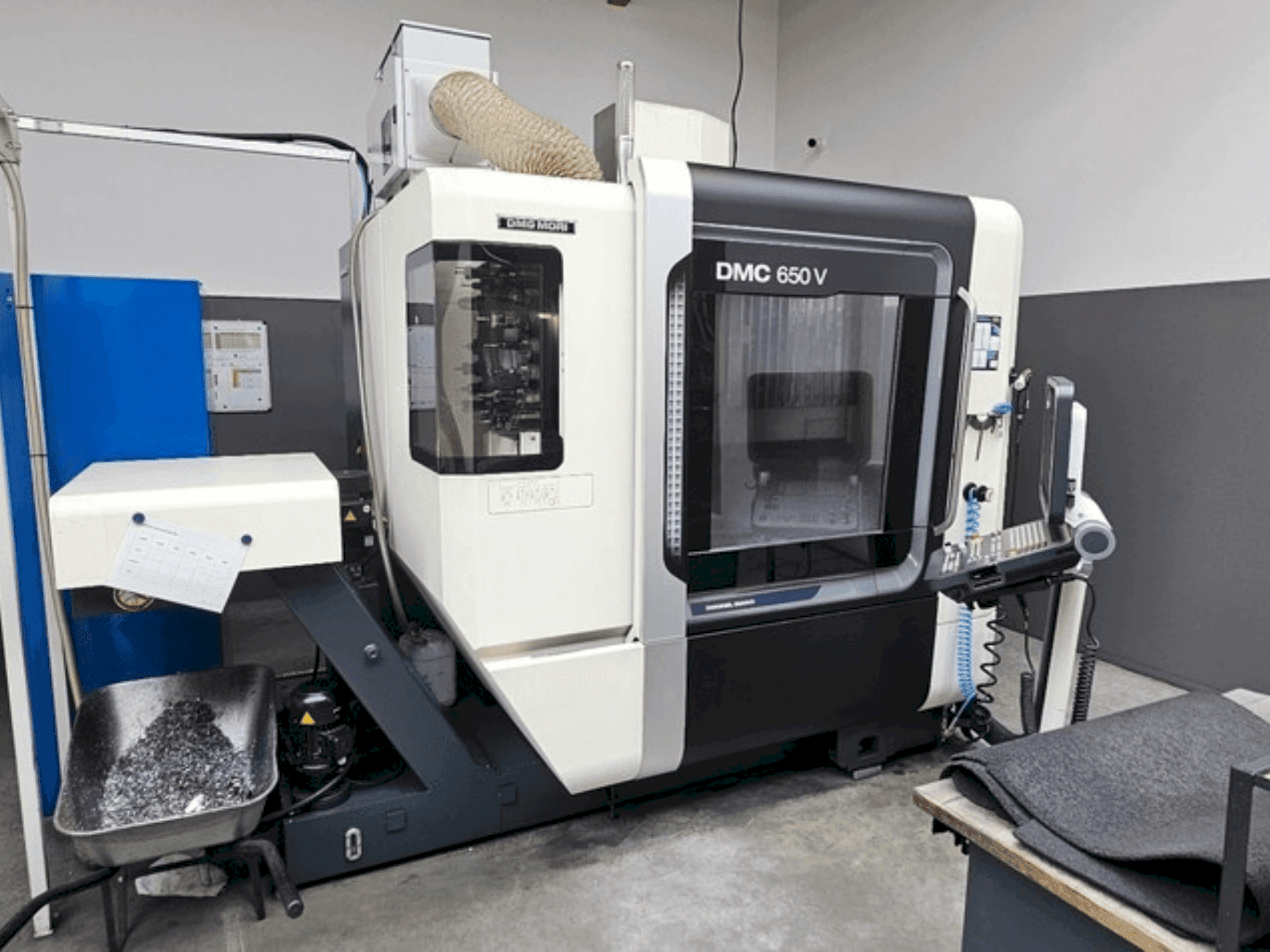 Mašīnas DMG MORI DMC 650V pretskats