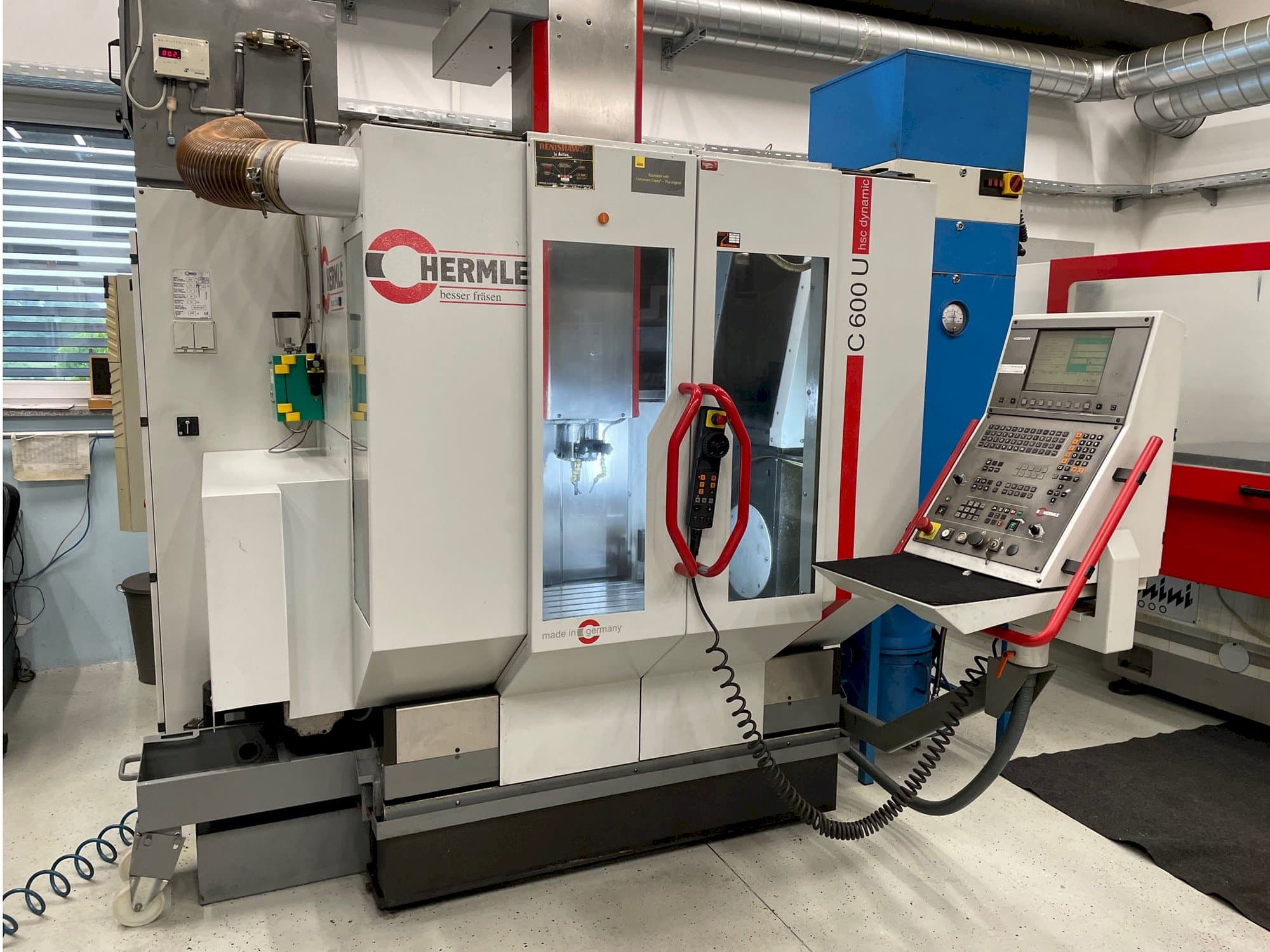 Mašīnas HERMLE C600U pretskats