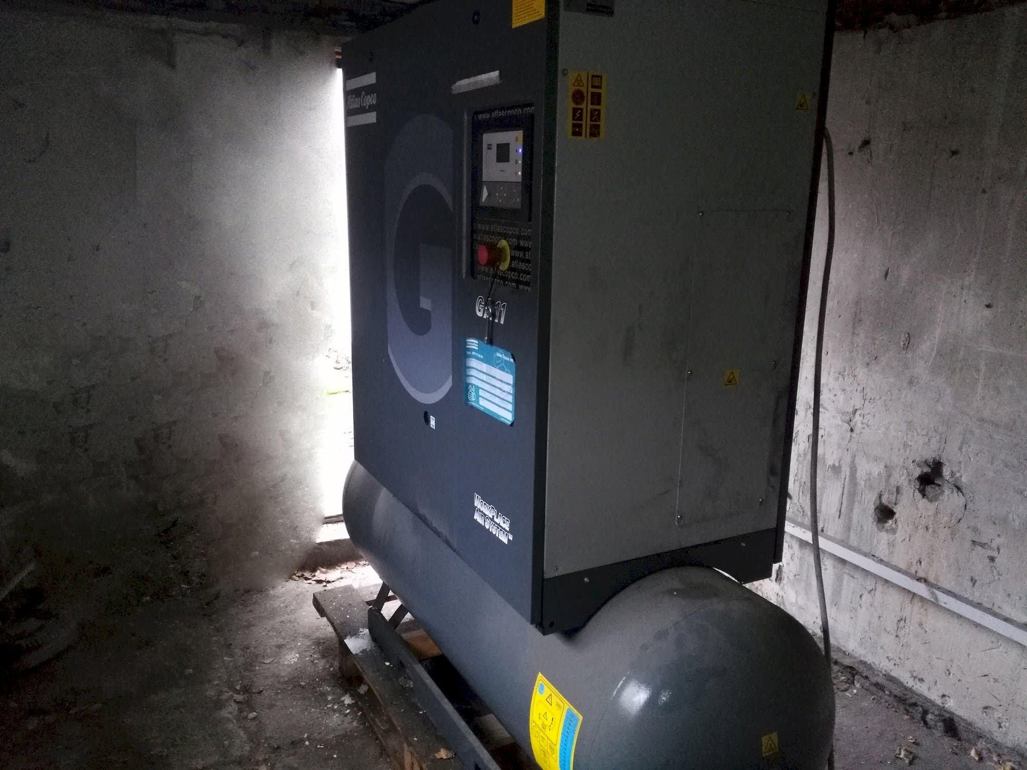 Mašīnas Atlas Copco GA11P  pretskats