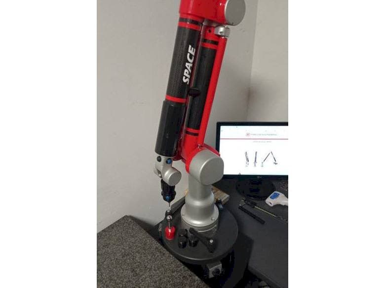 Mašīnas Tomelleri Engineering Space - 6 Axes  pretskats