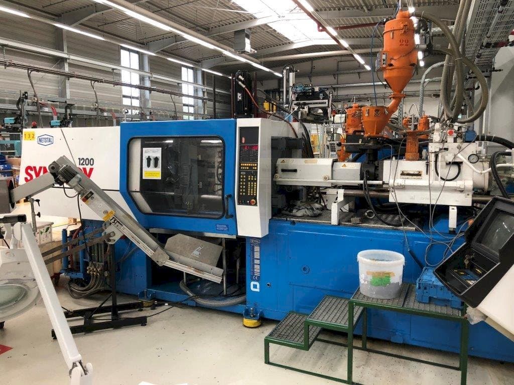 Mašīnas Netstal Synergy S1200-230 pretskats