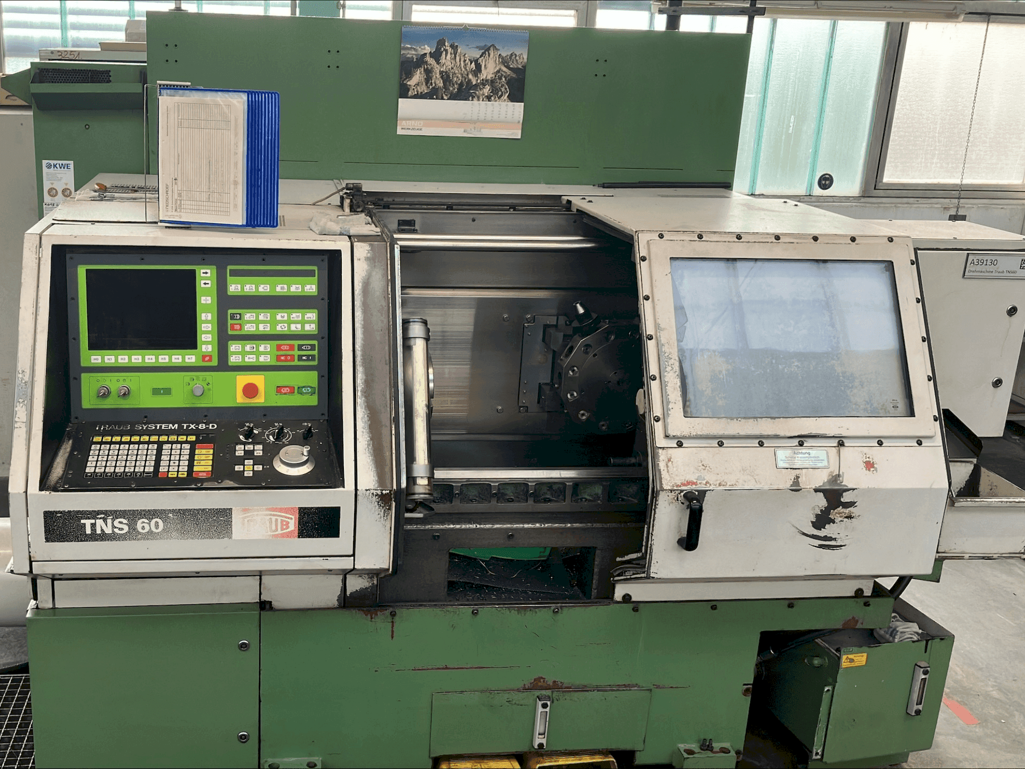 Mašīnas TRAUB TNS 60  pretskats