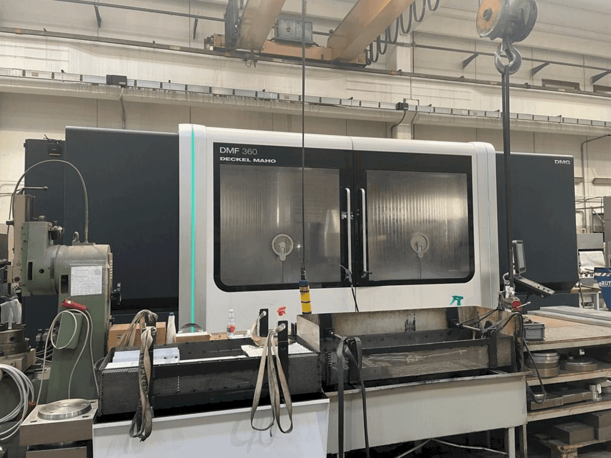 Mašīnas DMG DMF 360  pretskats