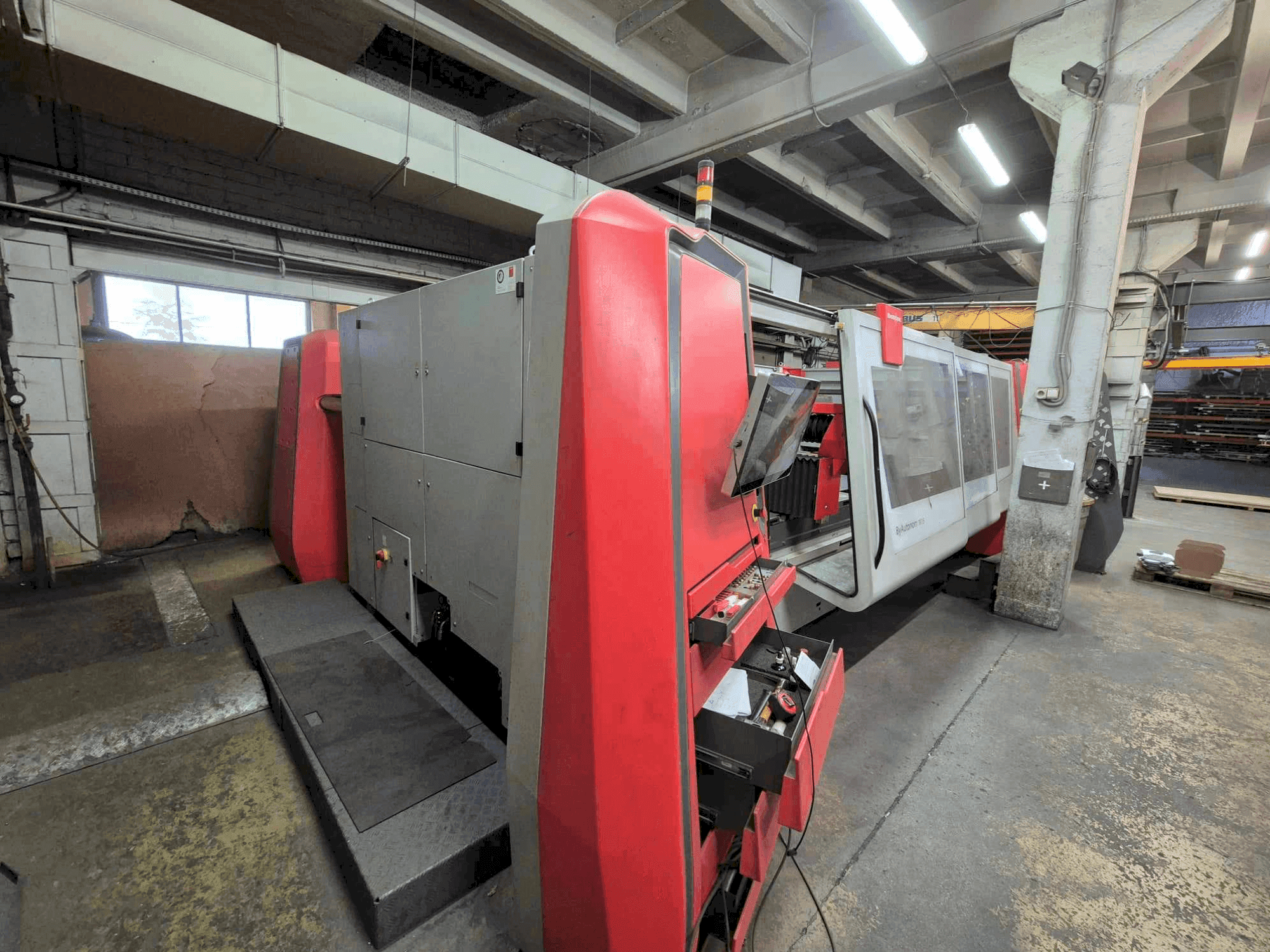 Mašīnas Bystronic ByAutonom 3015  pretskats