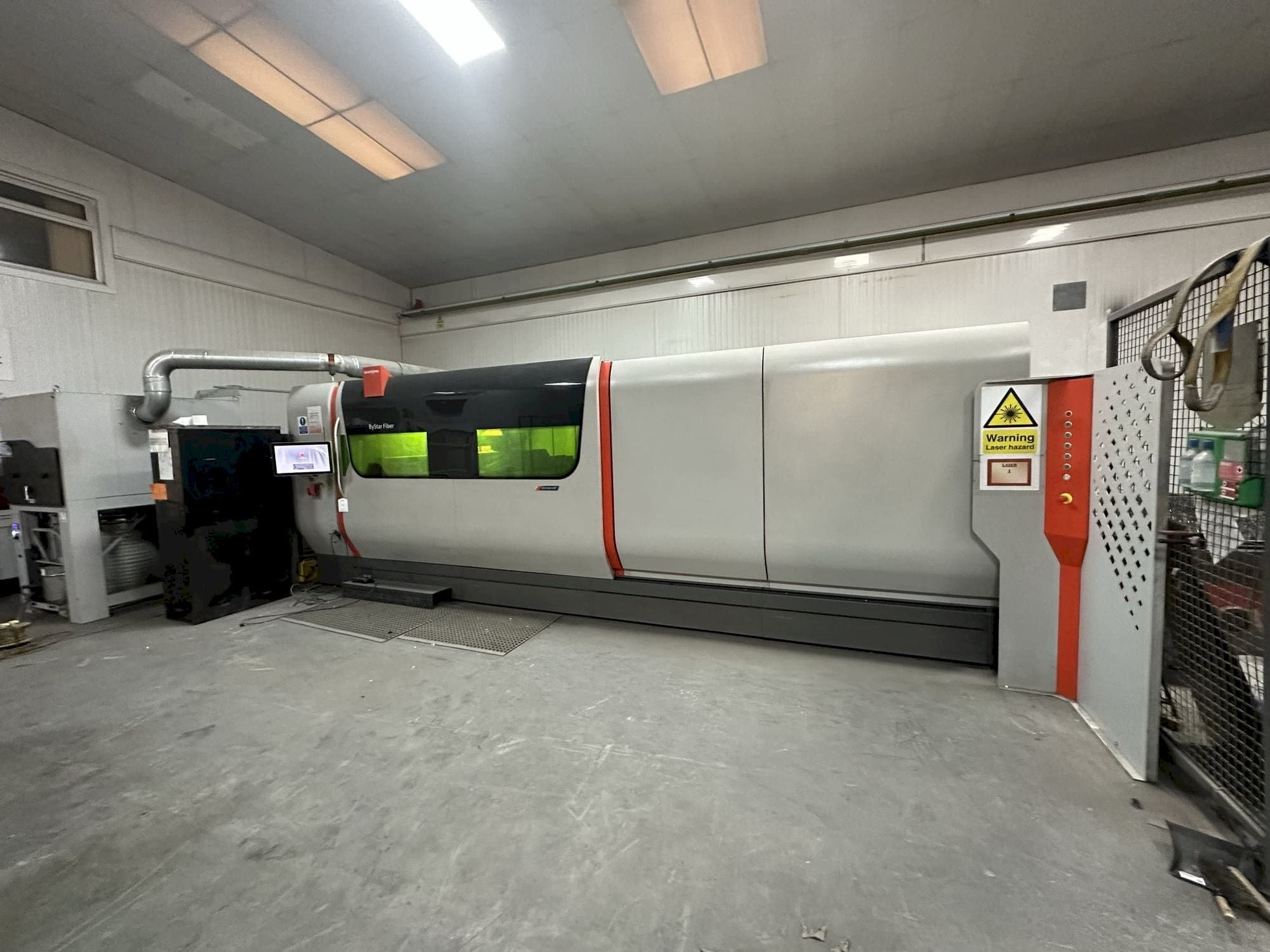 Mašīnas Bystronic Bystar 4020 6KW Fibre with ByTrans pretskats