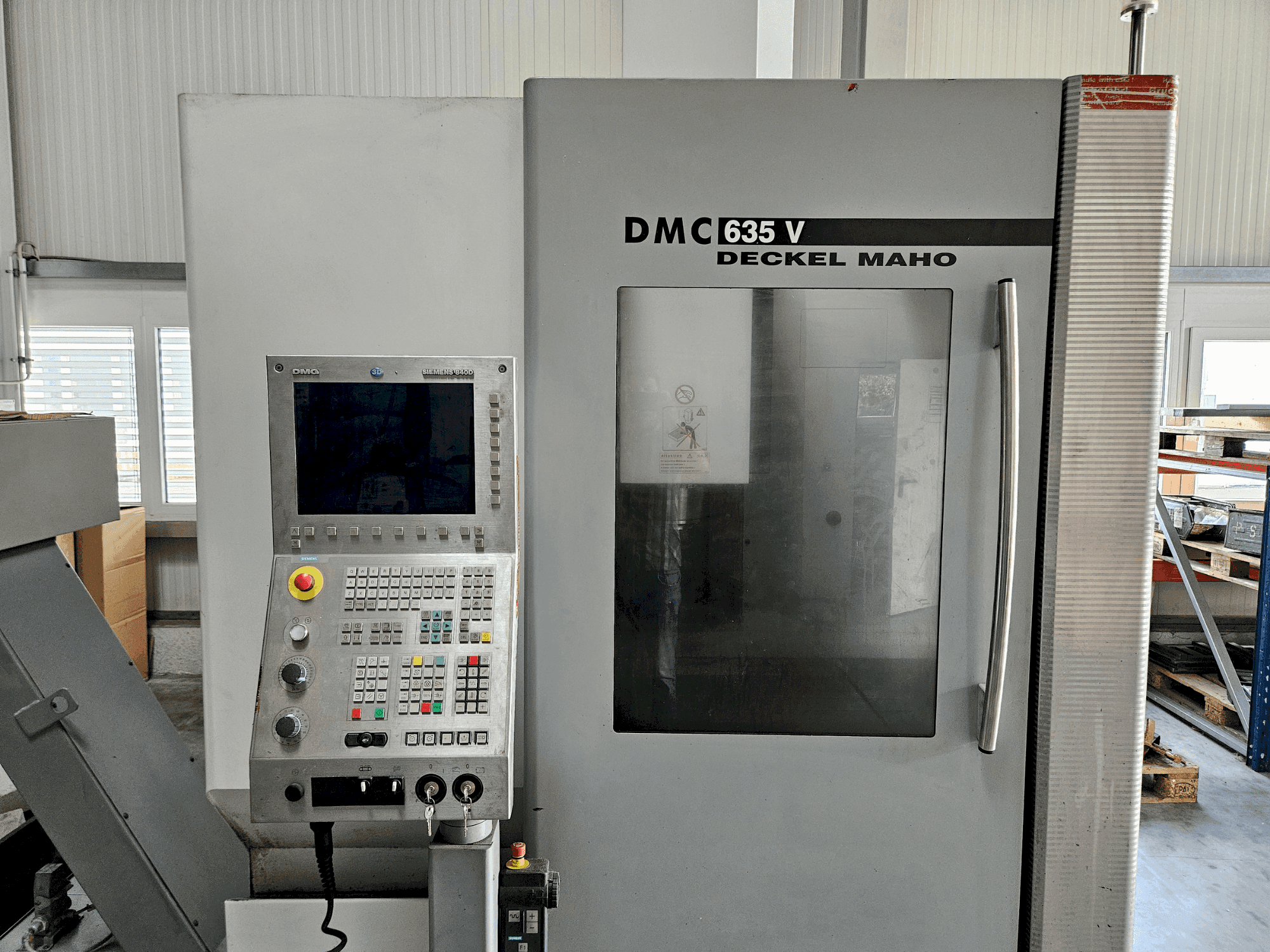 Mašīnas DECKEL MAHO DMC 635 V pretskats
