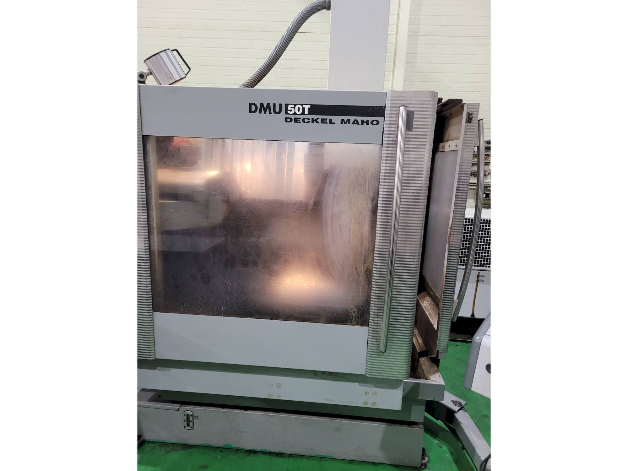 Mašīnas DECKEL MAHO DMU 50 T pretskats