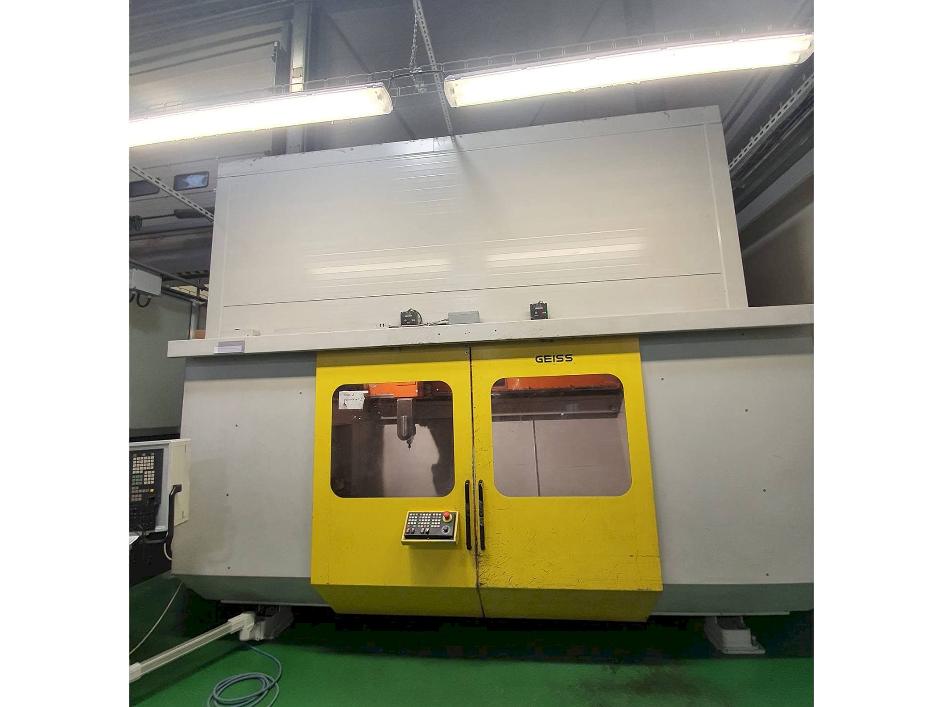 Mašīnas GEISS FZ 2000x1000 ECO pretskats