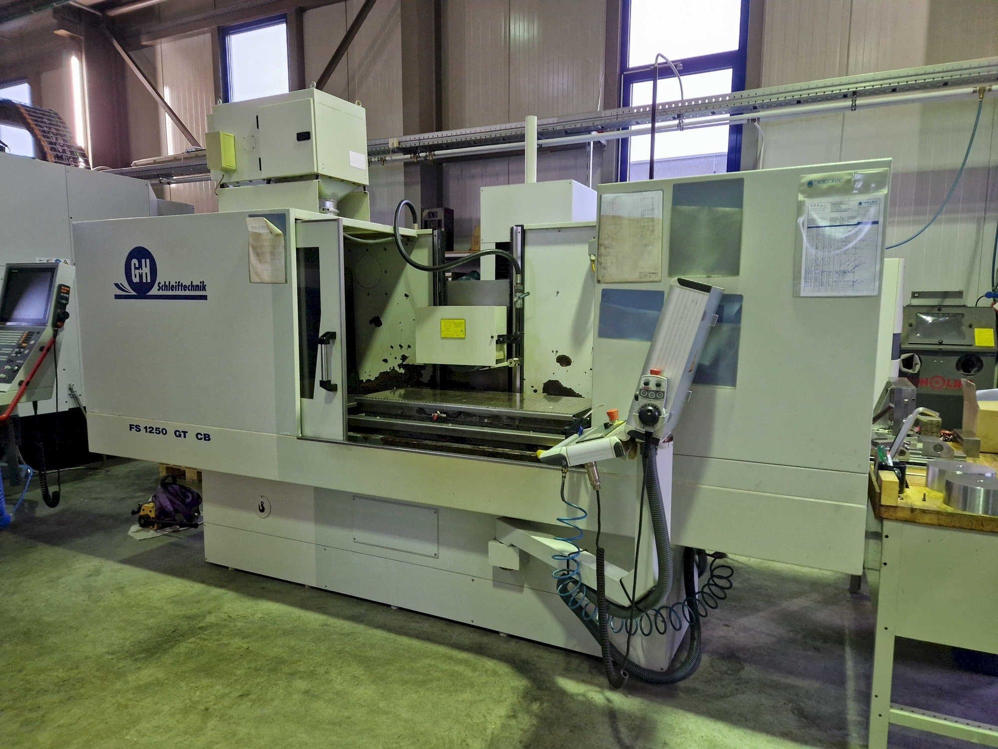 Mašīnas GEIBEL & HOTZ FS 1250 GT CB pretskats