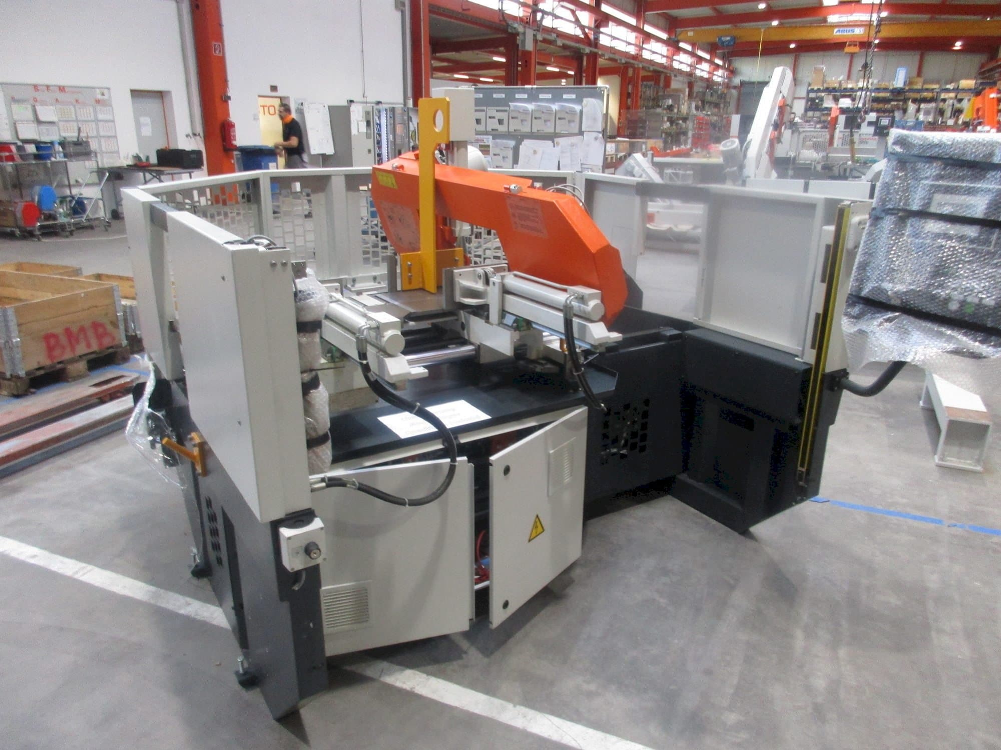 Mašīnas KASTO micut A 2.6 pretskats