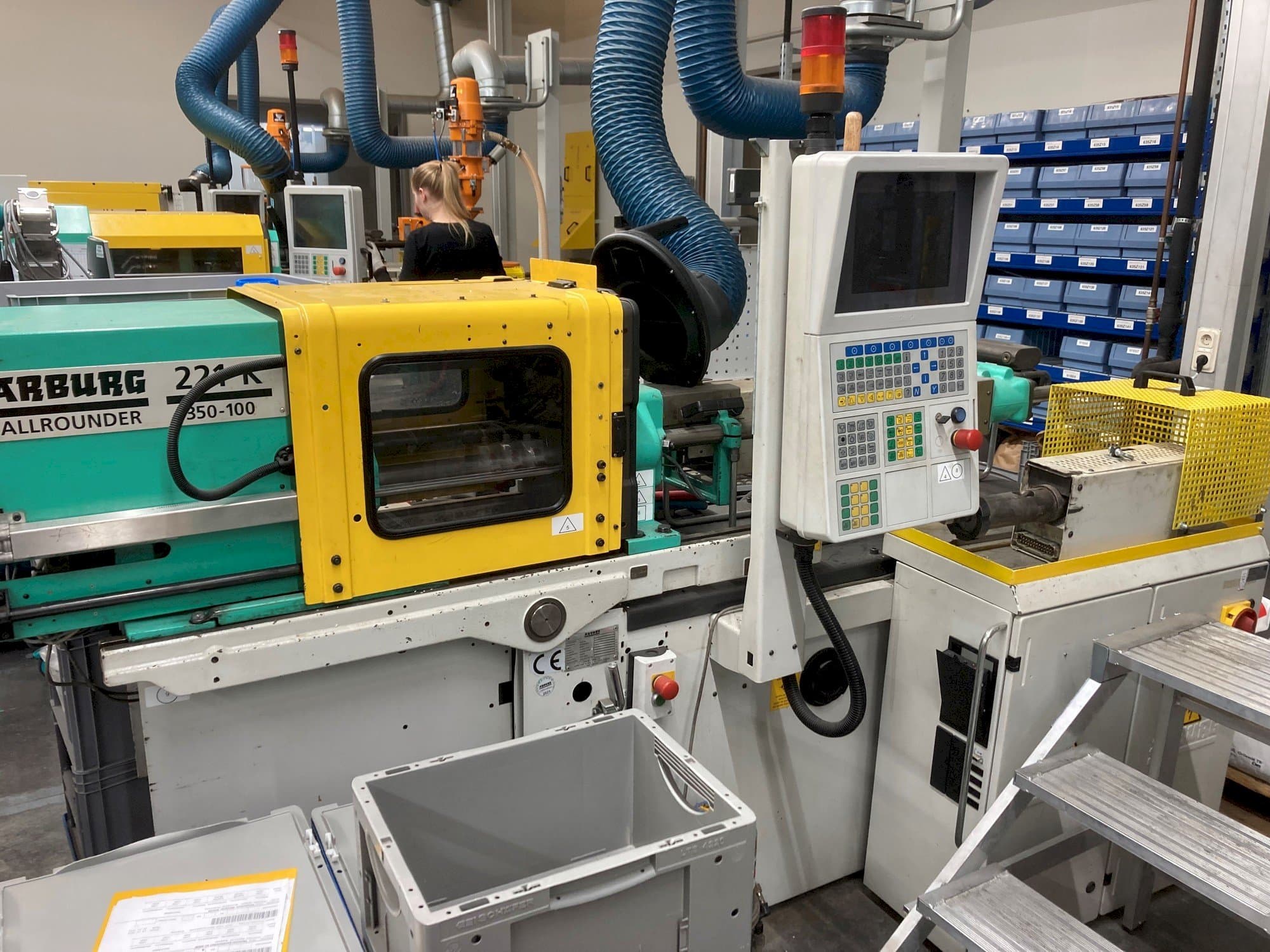 Mašīnas Arburg 221 K 350-100U pretskats