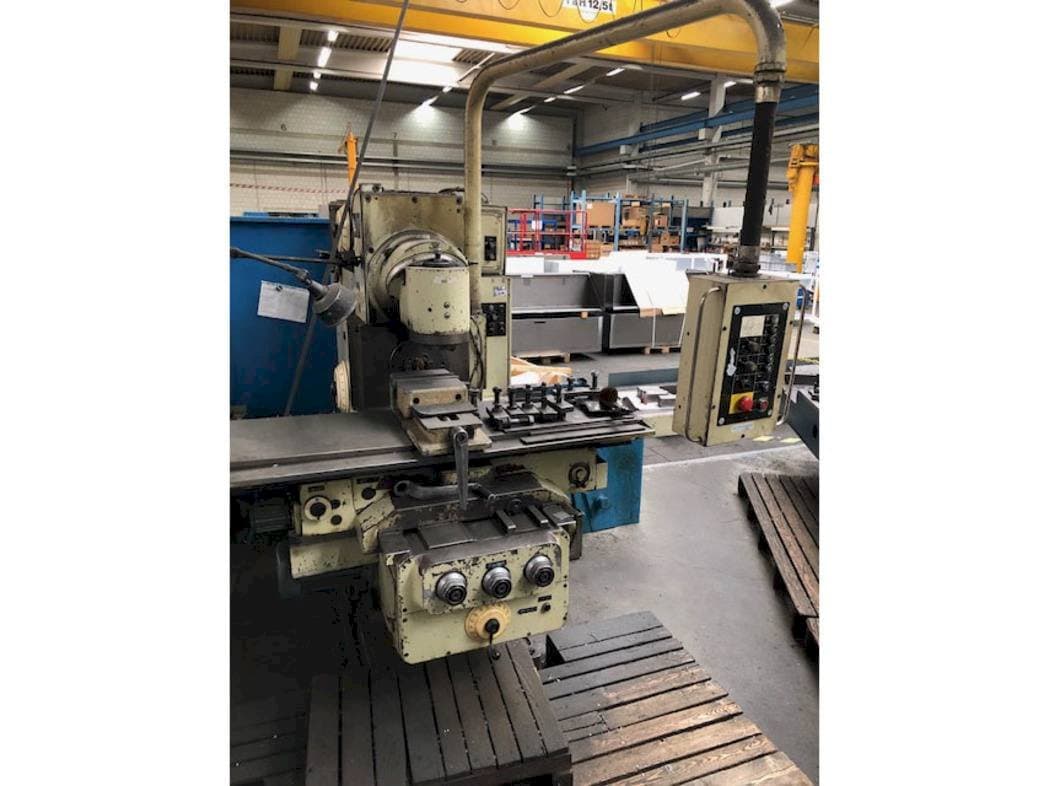 Mašīnas ELEKTRONIK F400-E pretskats