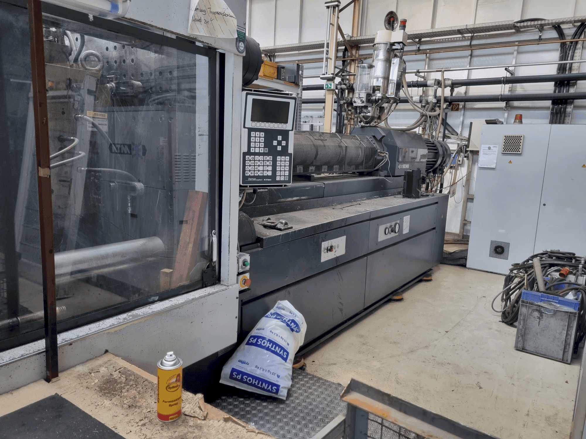 Mašīnas DEMAG Ergotech 10000-8000 pretskats