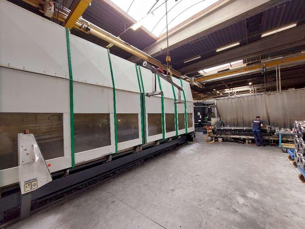 Mašīnas Unisign Univers 6 (A-as) pretskats