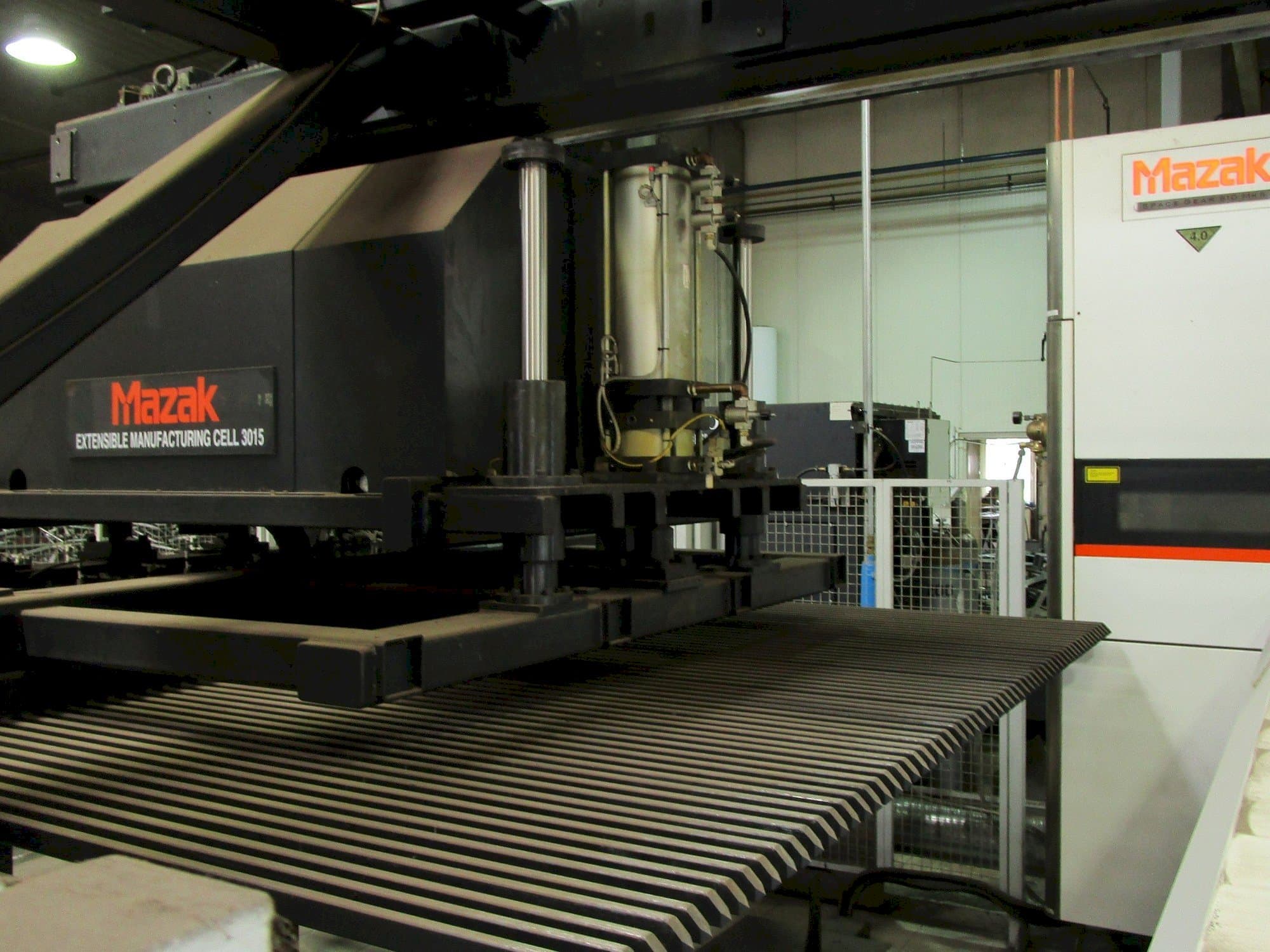 Mašīnas Mazak Space Gear 510 MKII 4kW pretskats