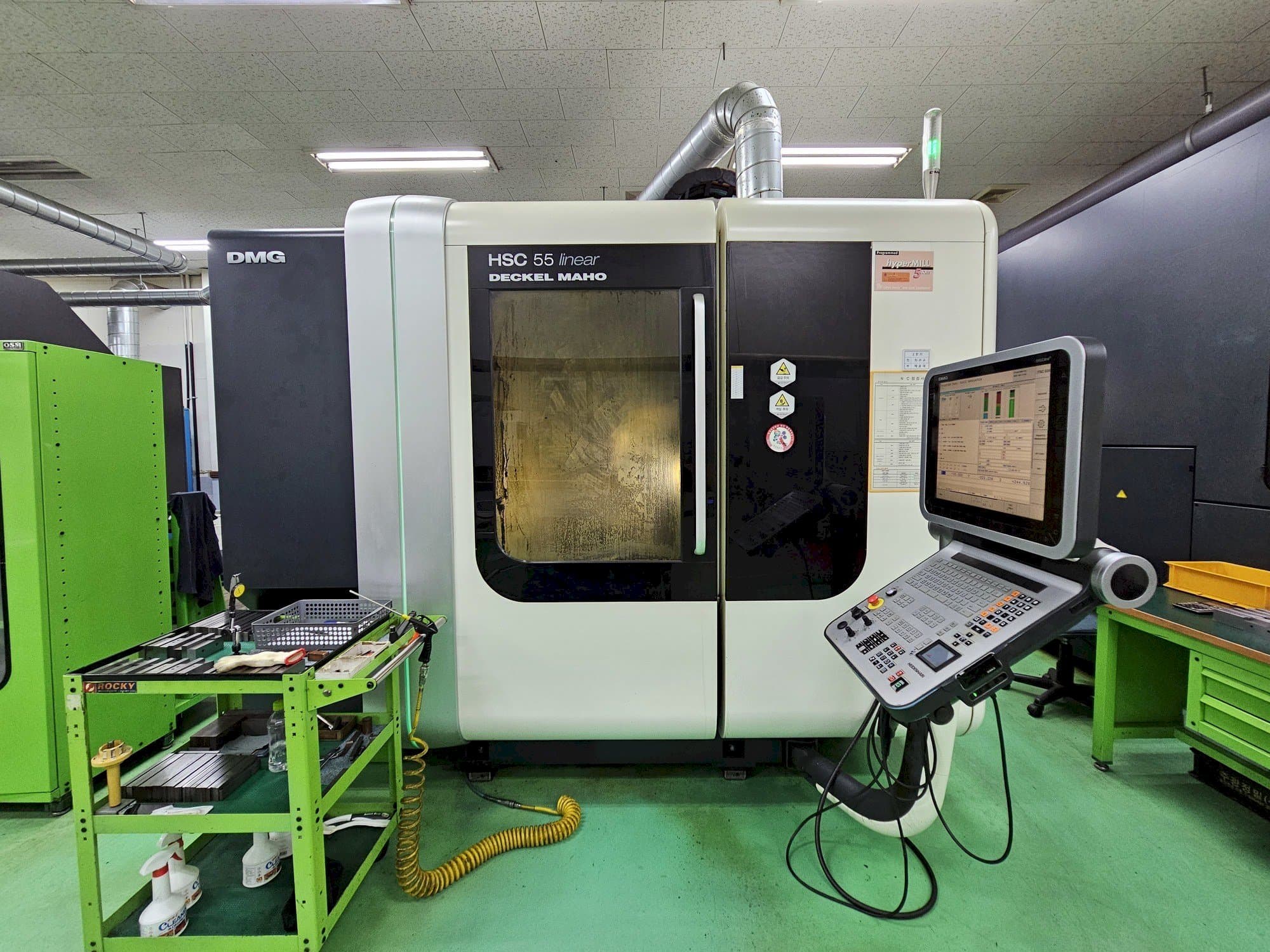 Mašīnas DECKEL MAHO HSC 55 linear pretskats