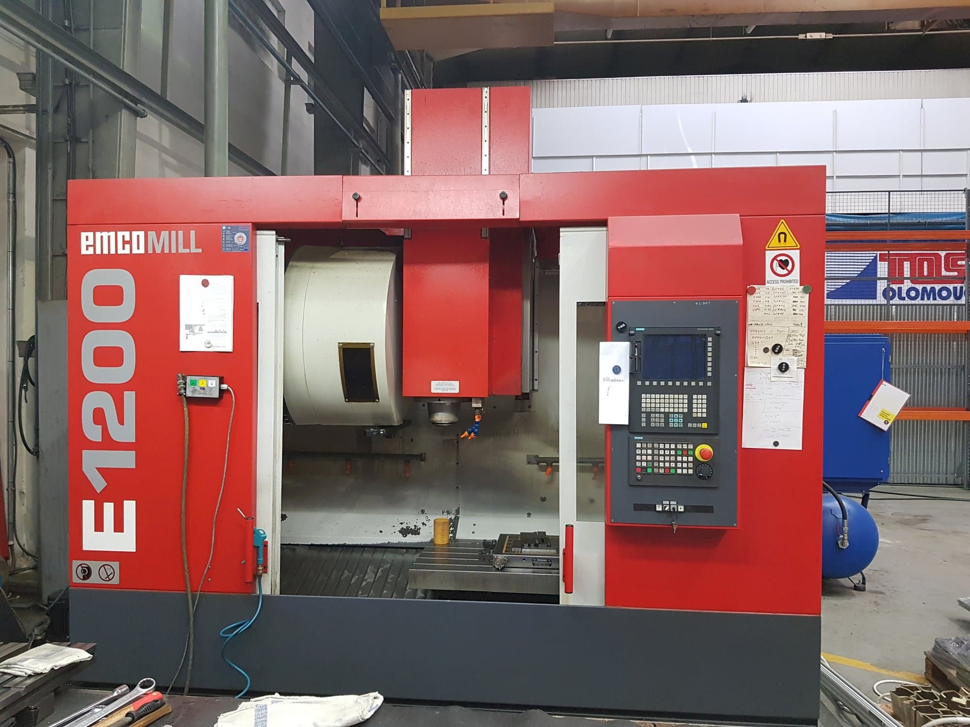 Mašīnas EMCO Emcomill E 1200 pretskats