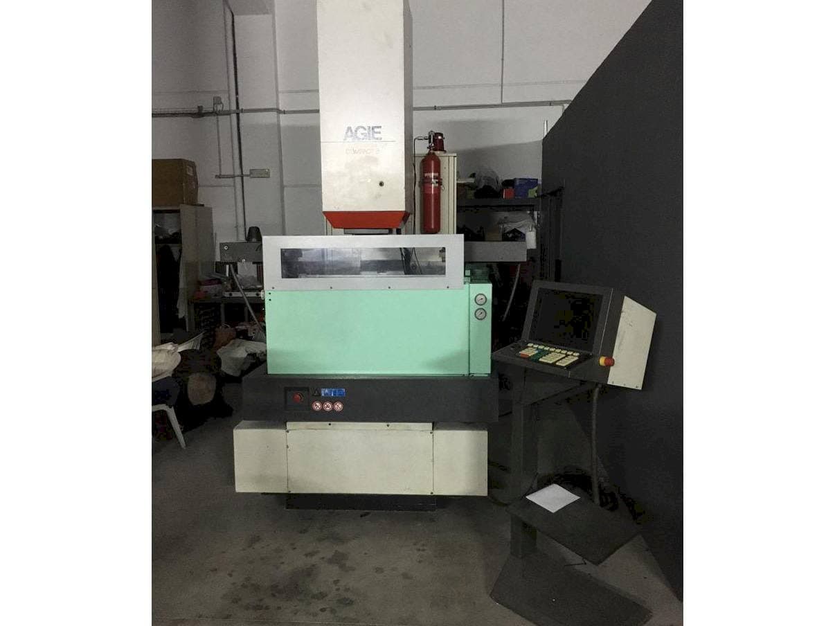 Mašīnas AGIE Agietron Compact 3 pretskats