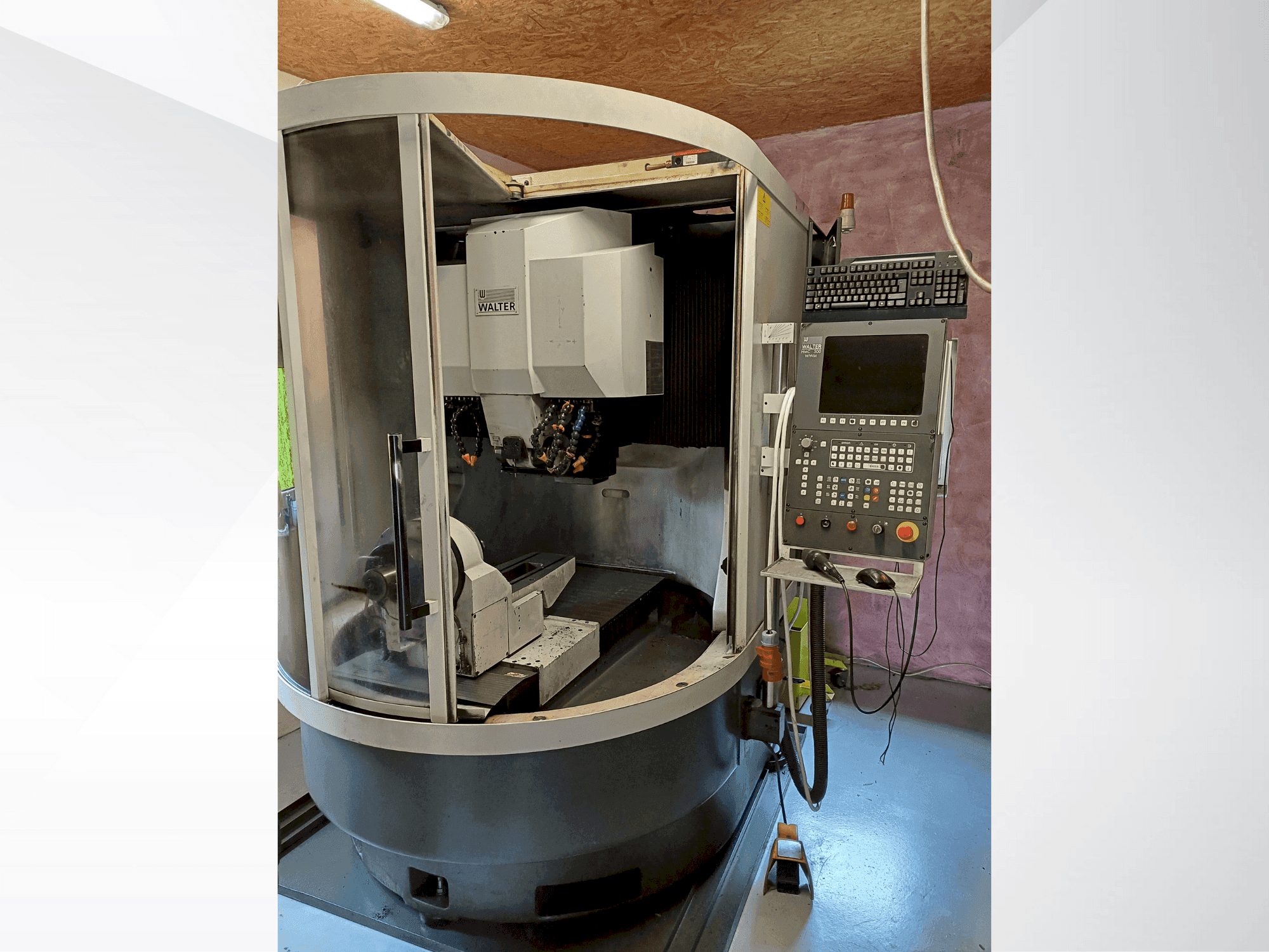 Mašīnas WALTER Helitronic Power Regrinder pretskats