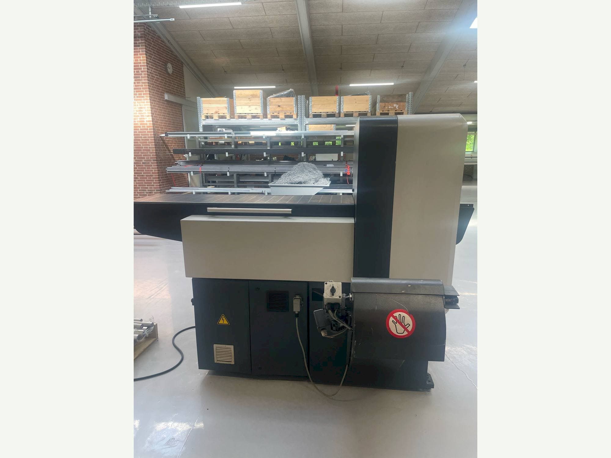 Mašīnas KASTO Verto A2 pretskats