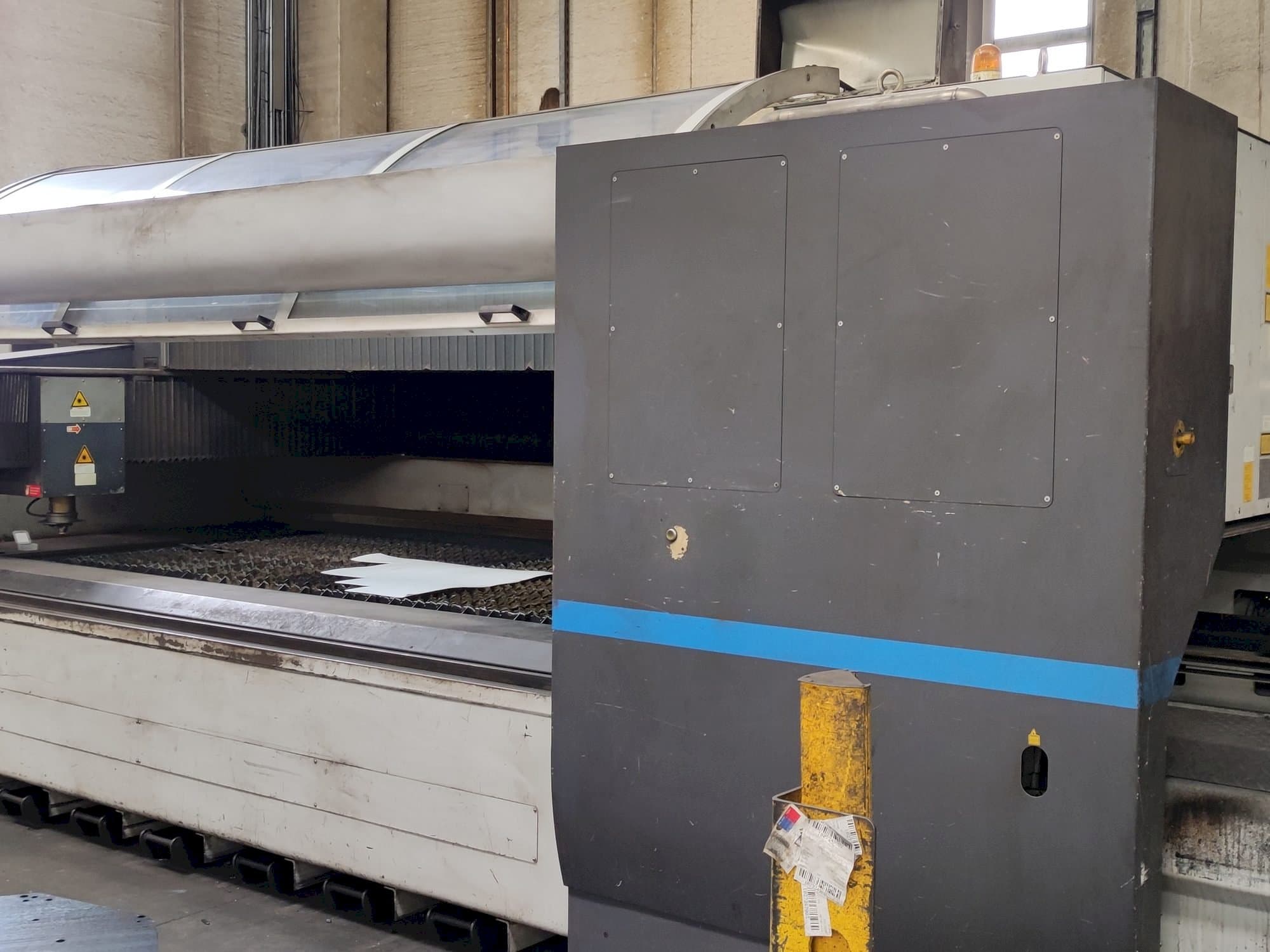 Mašīnas LVD AXEL 3015 S pretskats