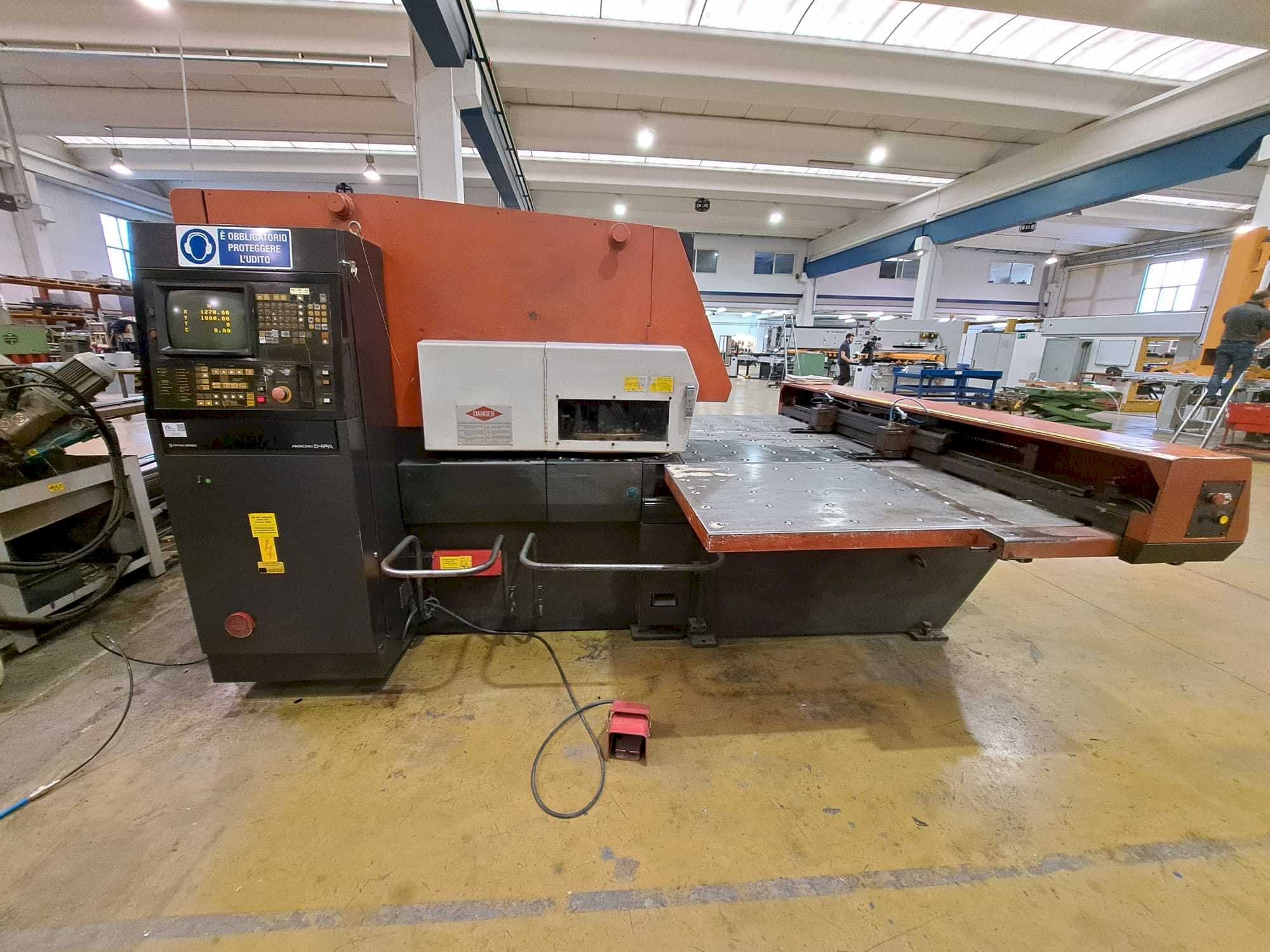 Mašīnas AMADA ARIES 245 pretskats