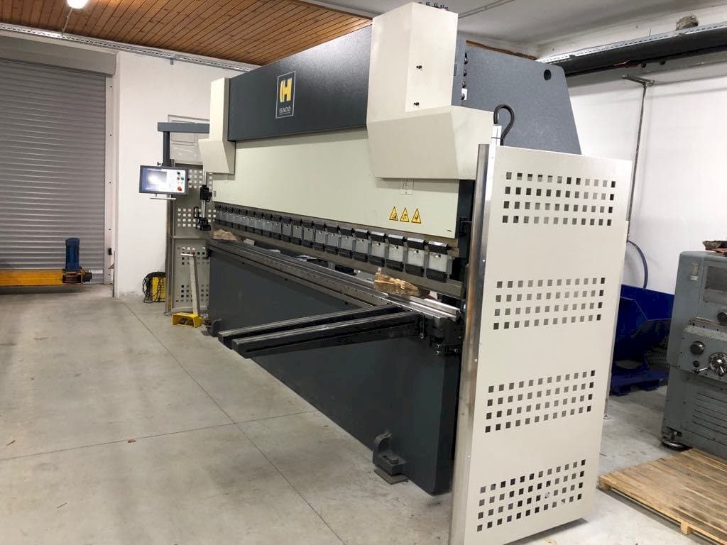 Mašīnas HACO SYNCHROMASTER 40175 pretskats