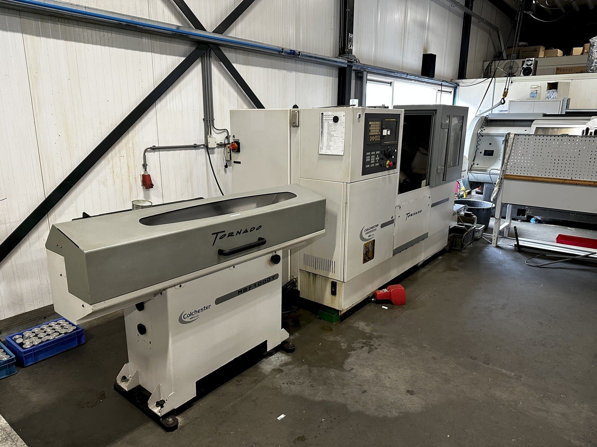 Mašīnas Colchester Tornado T2 pretskats