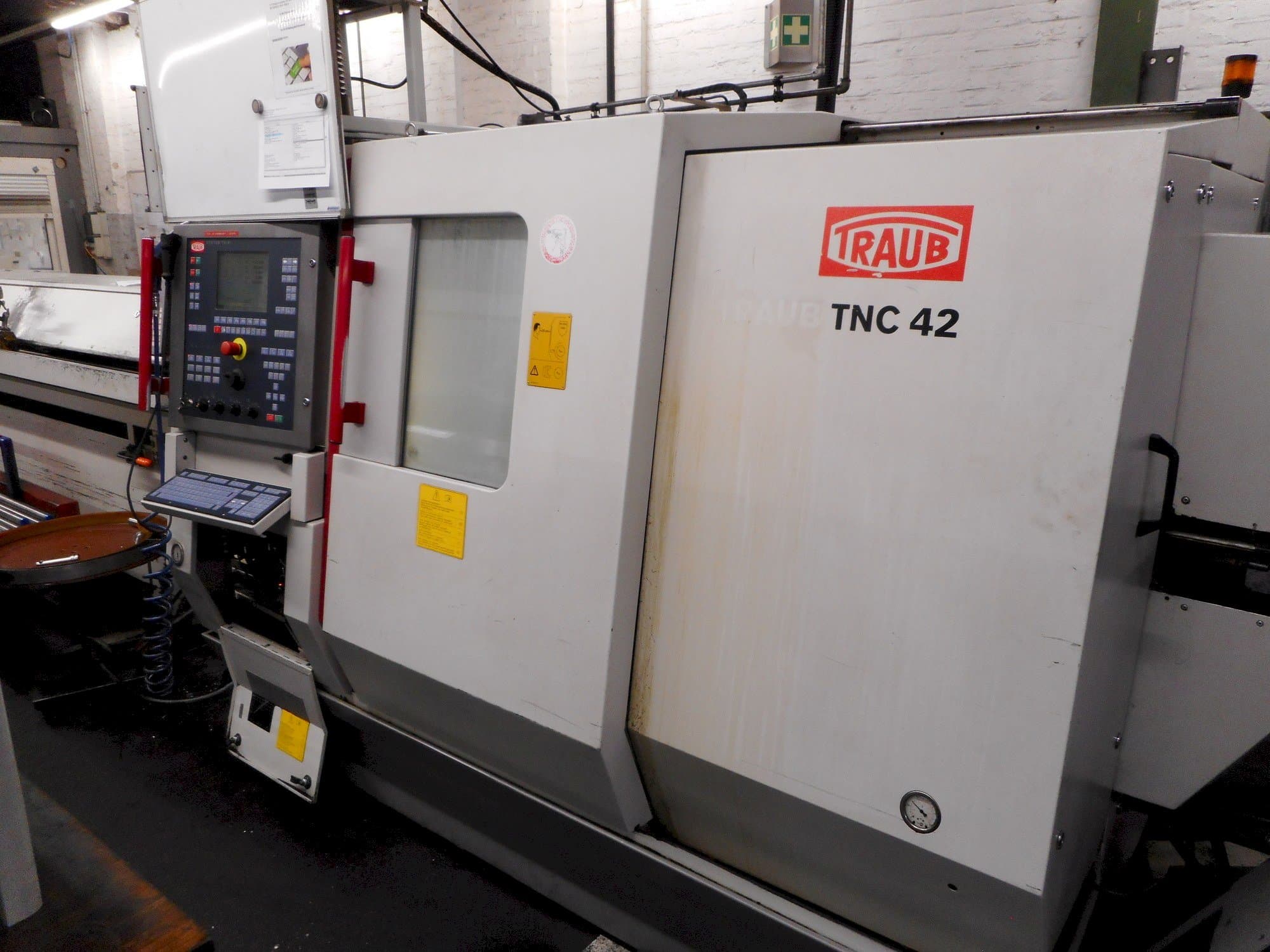 Mašīnas TRAUB TNC42/65 pretskats