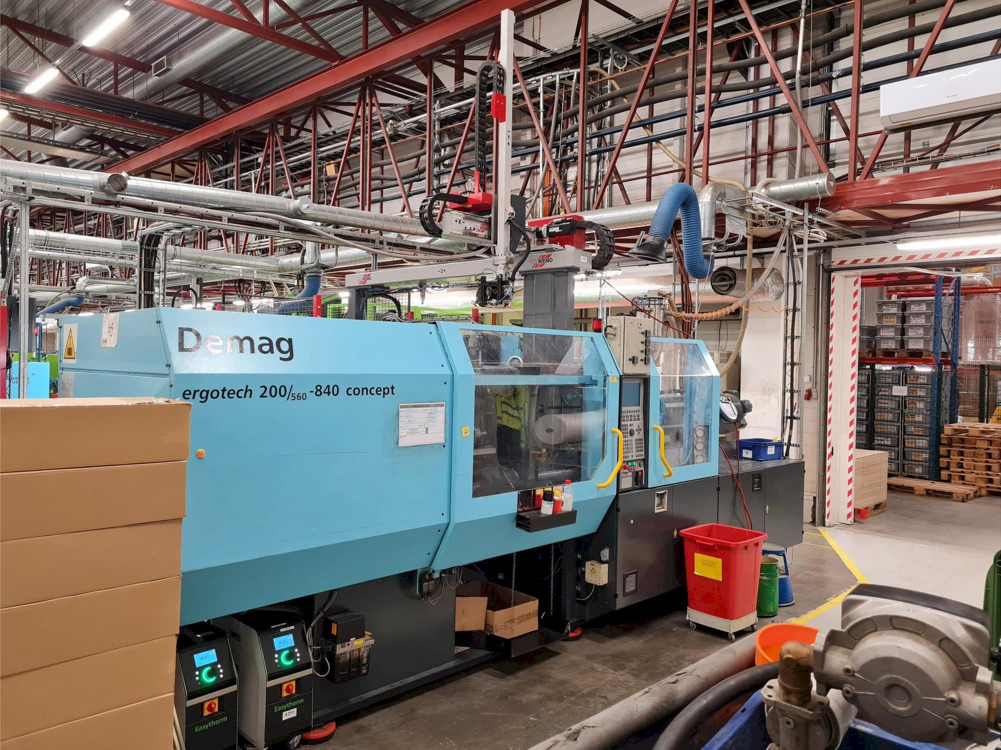 Mašīnas DEMAG Ergotech 200/560-840 concept pretskats