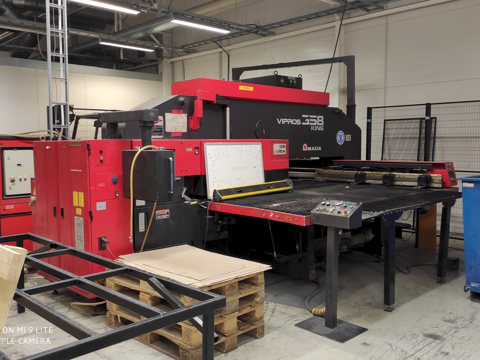 Mašīnas AMADA Vipros 358 King FS18 PC EMC pretskats
