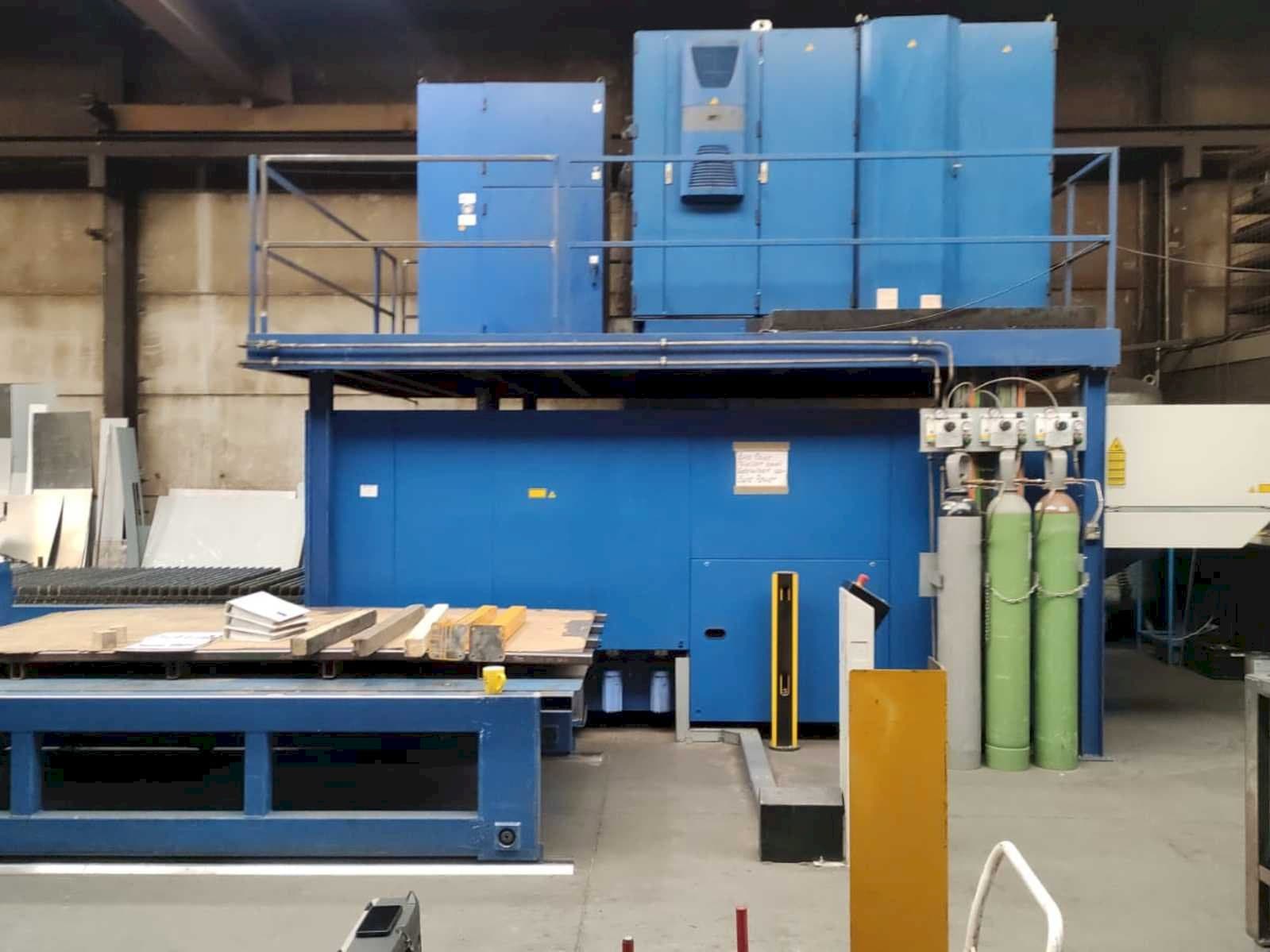 Mašīnas Trumpf Trulaser 3030 pretskats