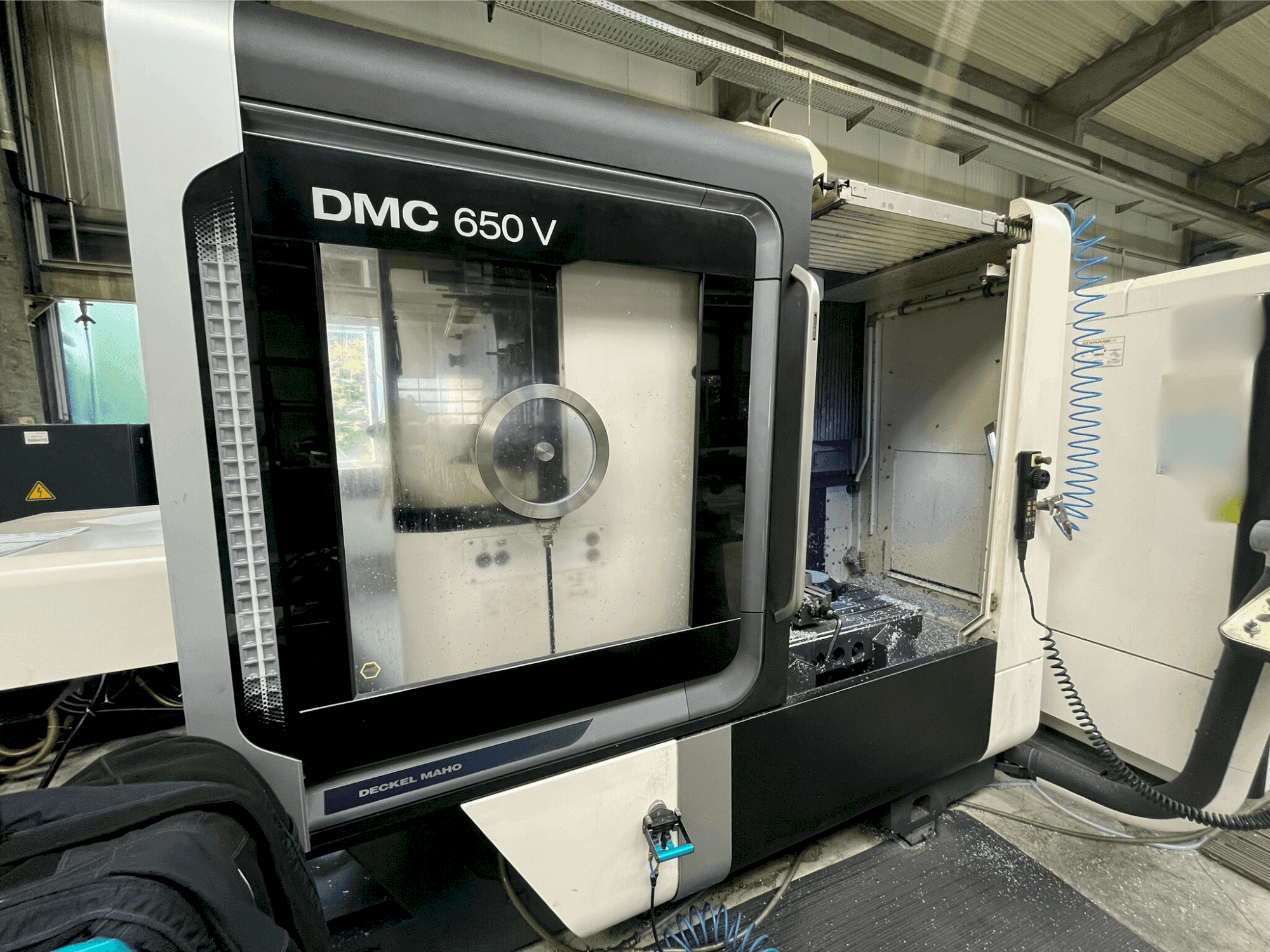 Mašīnas DMG MORI DMC 650 V pretskats