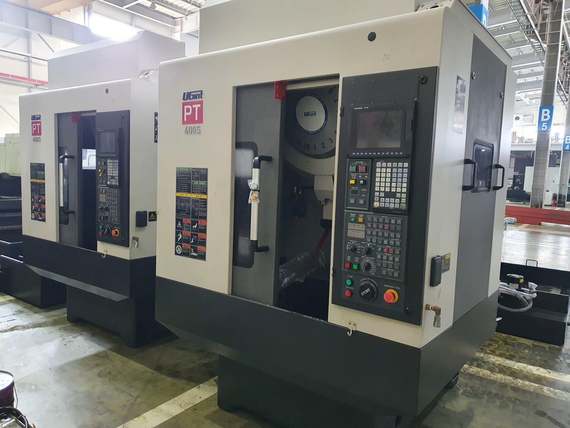 Mašīnas UGINT PT400S pretskats
