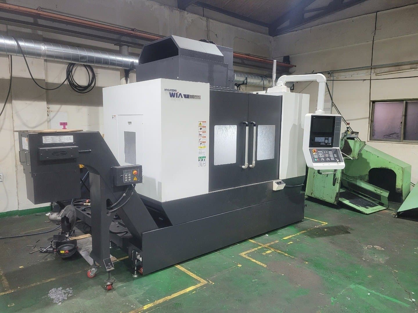 Mašīnas Hyundai Wia F500 PLUS  pretskats