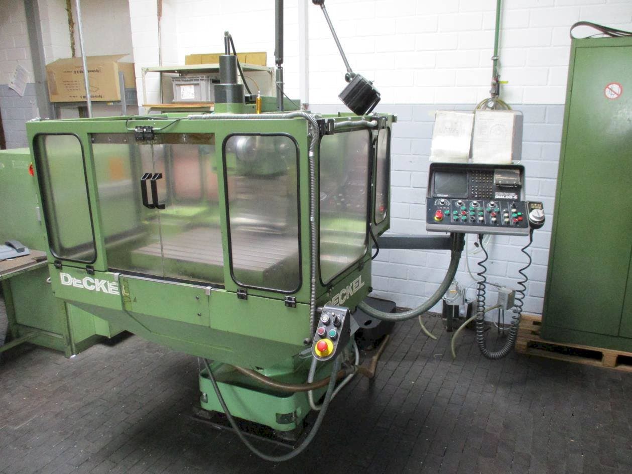 Mašīnas DECKEL FP 3NC pretskats