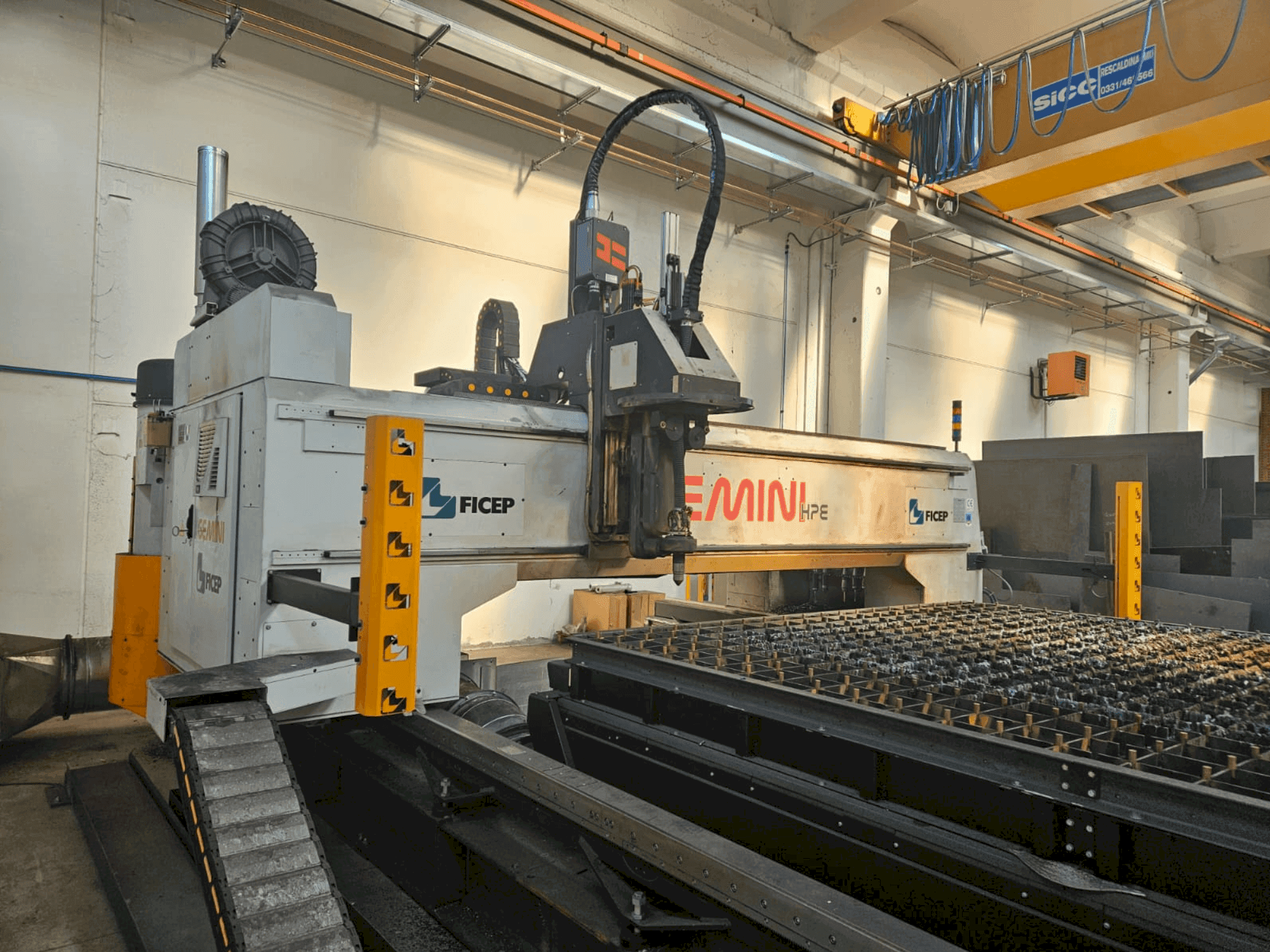 Mašīnas FICEP GEMINI G32 HPE  pretskats